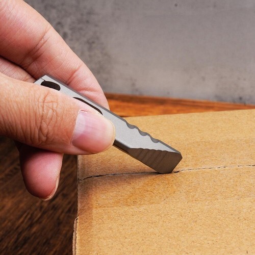 Mini Titanium Pry Bar Crowbar Bottle Opener Portable Keychain Multi Tools EDC