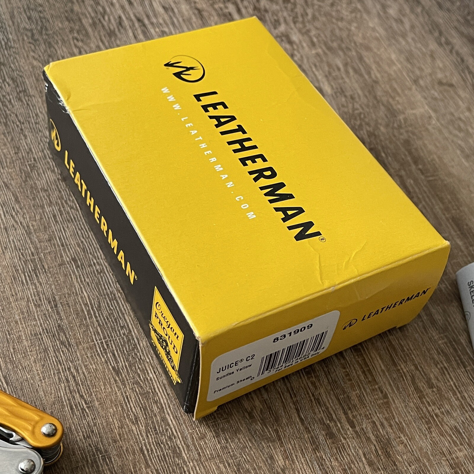 New, Leatherman Juice C2 Sunrise Yellow multitool w/premium nylon sheath