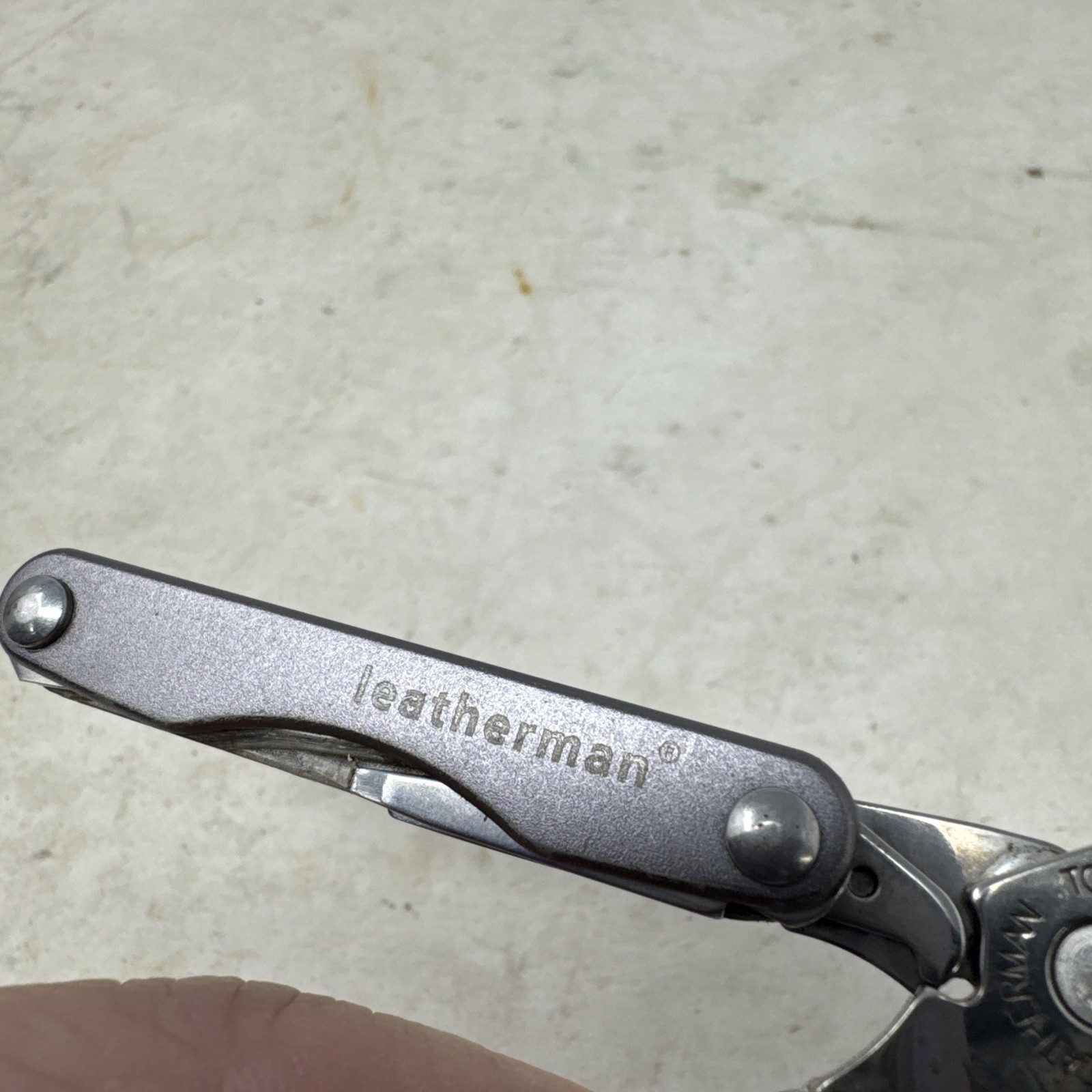 Leatherman Squirt S4 Multi-Tool Scissor Pocket Knife Grey Stainless