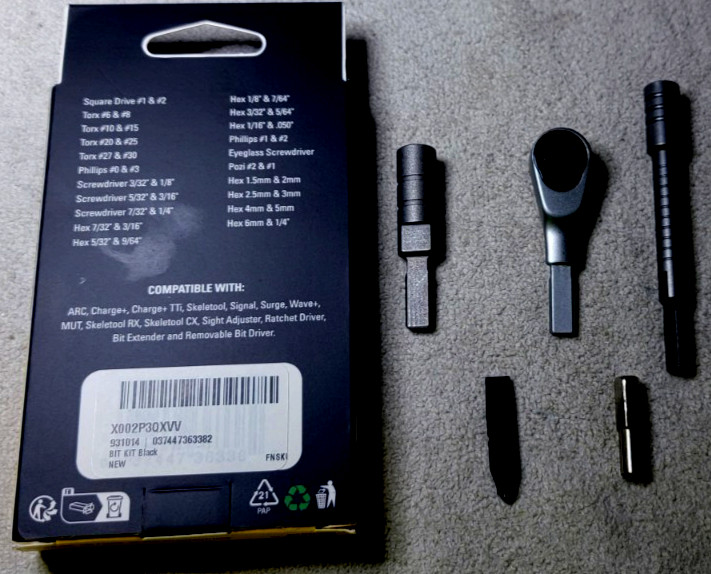 Leatherman MUT Curl ARC Wave Signal Skeletool Surge 26 pc kit