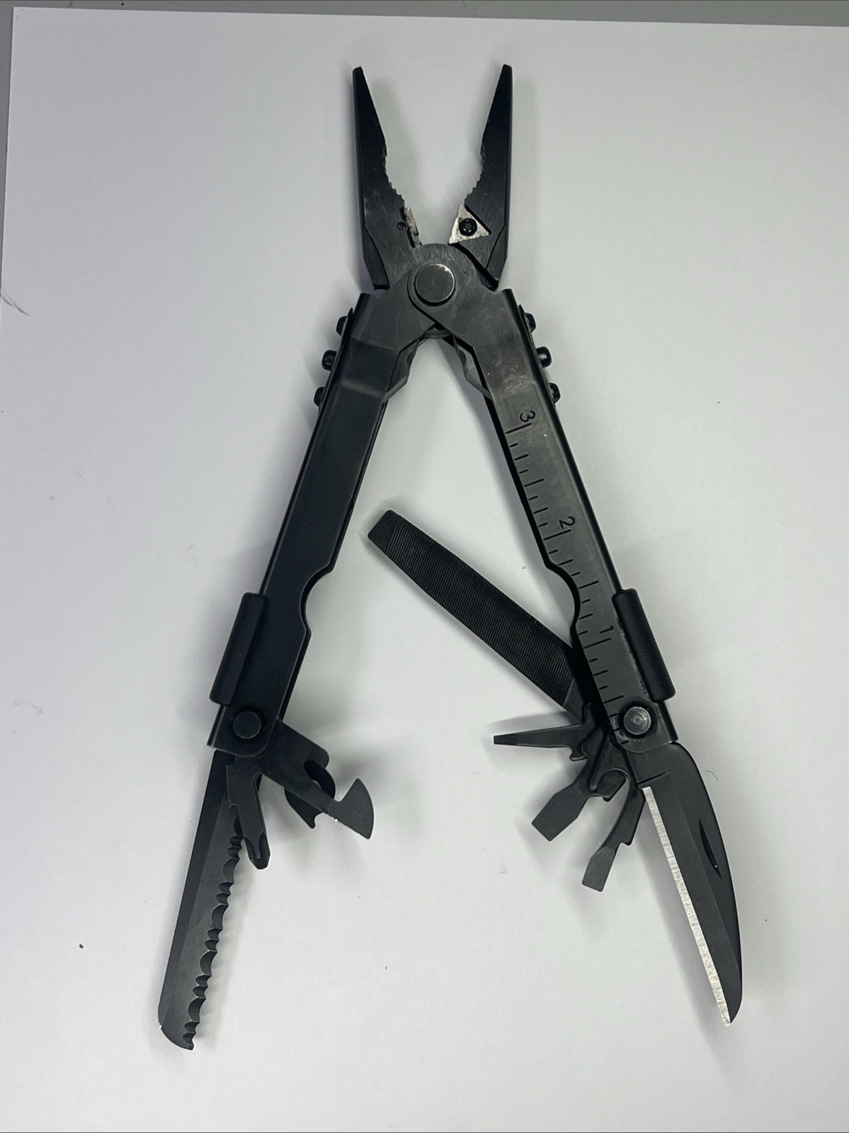 Gerber MP600 Black Oxide Multi-Tool Needle Nose Pliers!