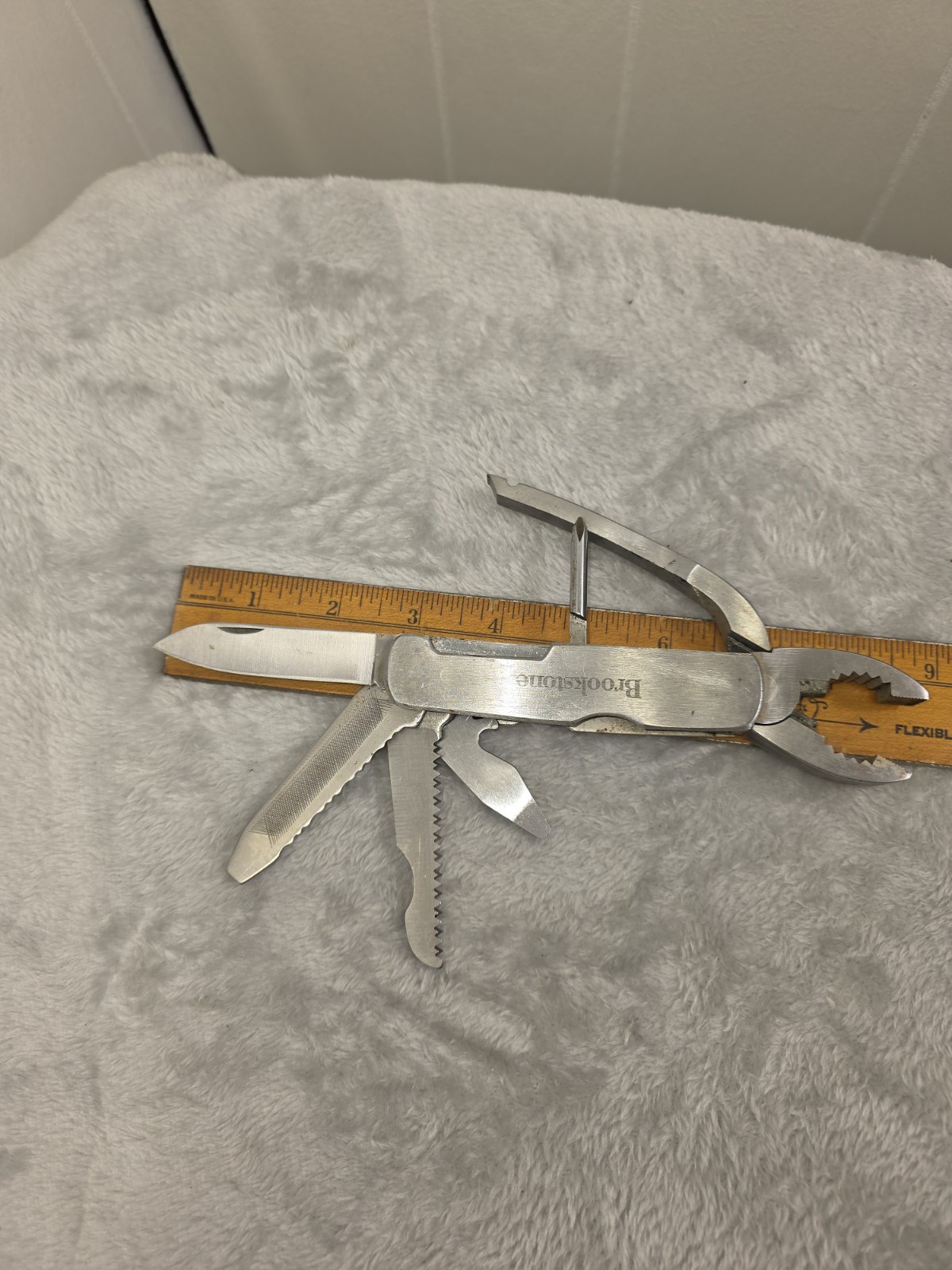 Brookstone Multi Tool 9 Functions 6” Long 11.6 Ounces