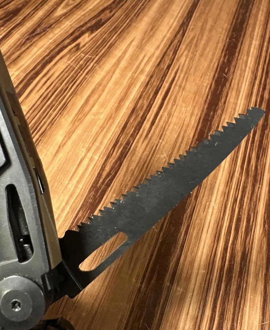 Leatherman MUT Multi Tool!