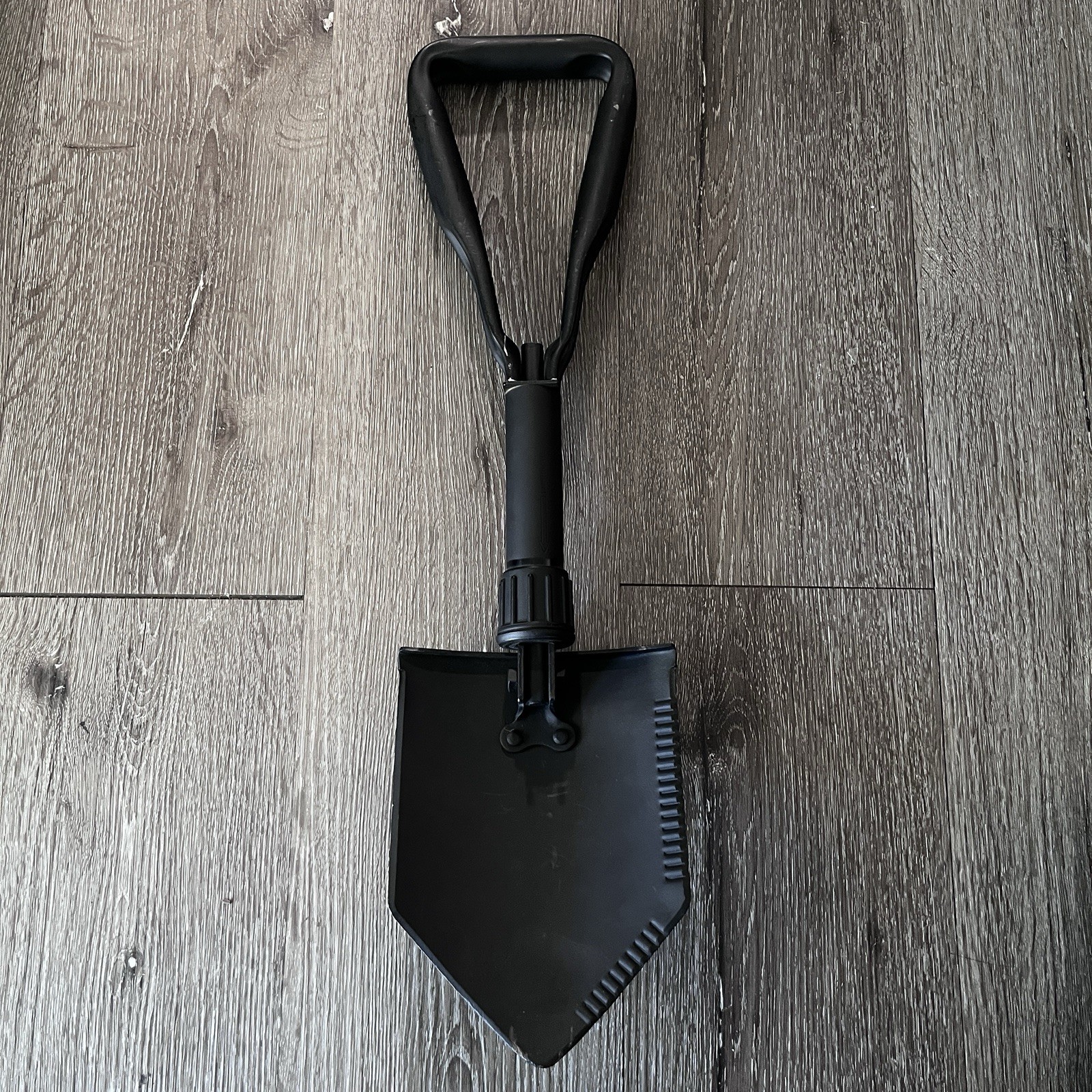 1992 US Military Tool Shovel Tri Fold D Handle W/Vinyl Alice Carrier Cover