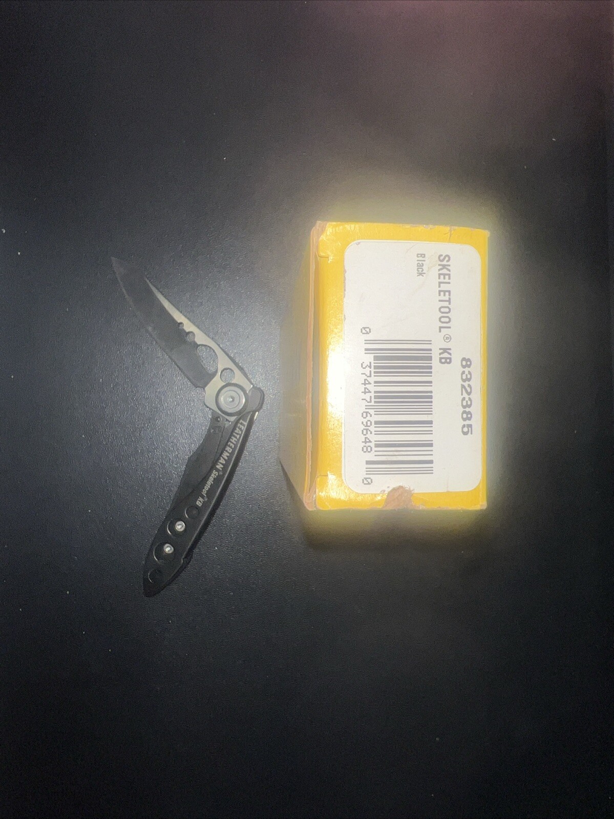 Leatherman Skeletool KB Knife Multi-Tool – 832385