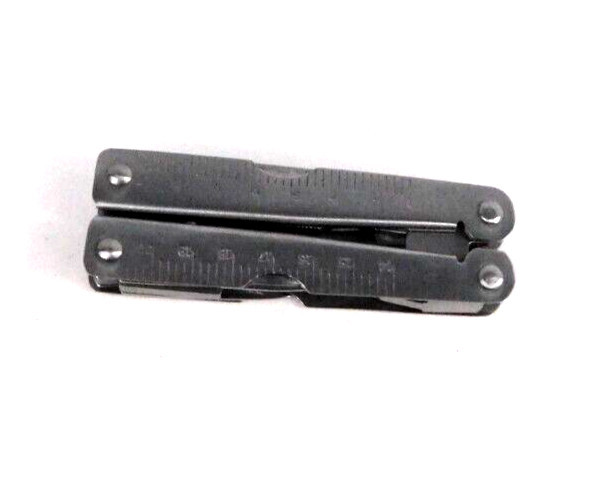 Quality Winchester 10+ Multi-Tool Stainless Steel With Sheath & Tool Bit Set