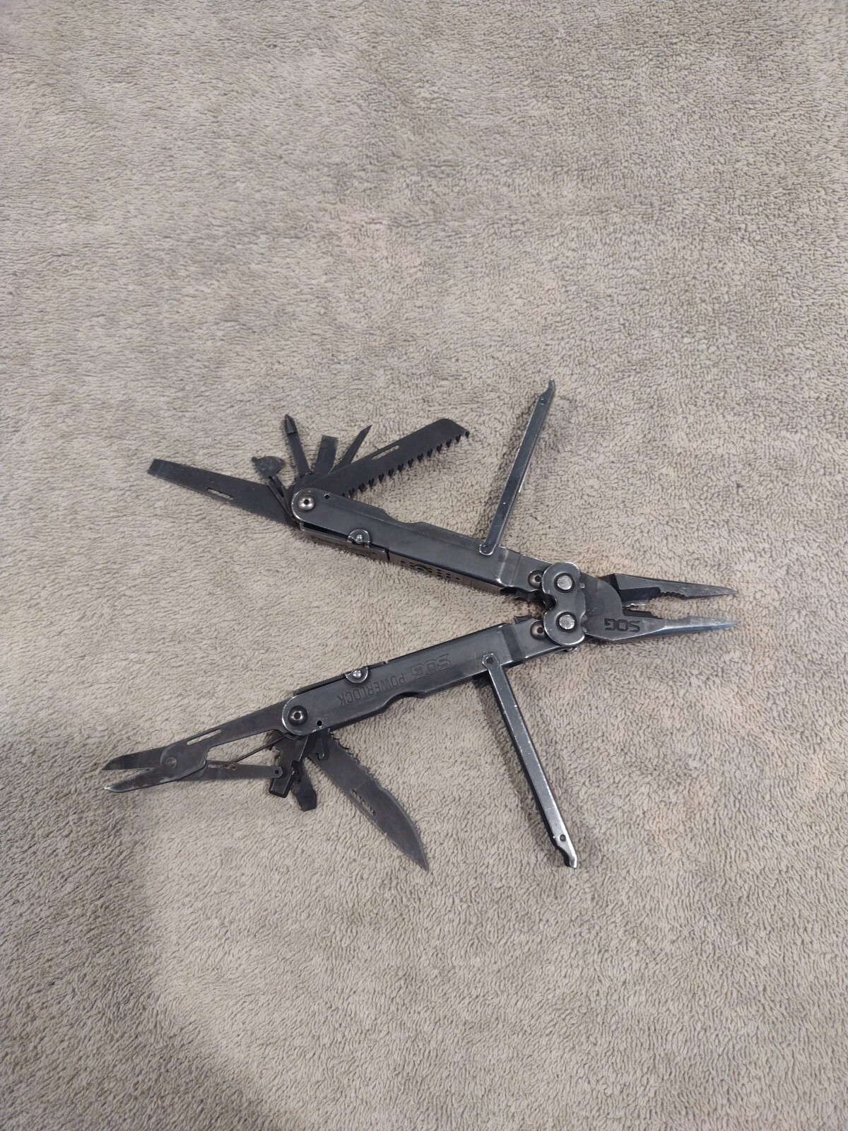 SOG Black Stainless Steel PowerLock Excellent Condition