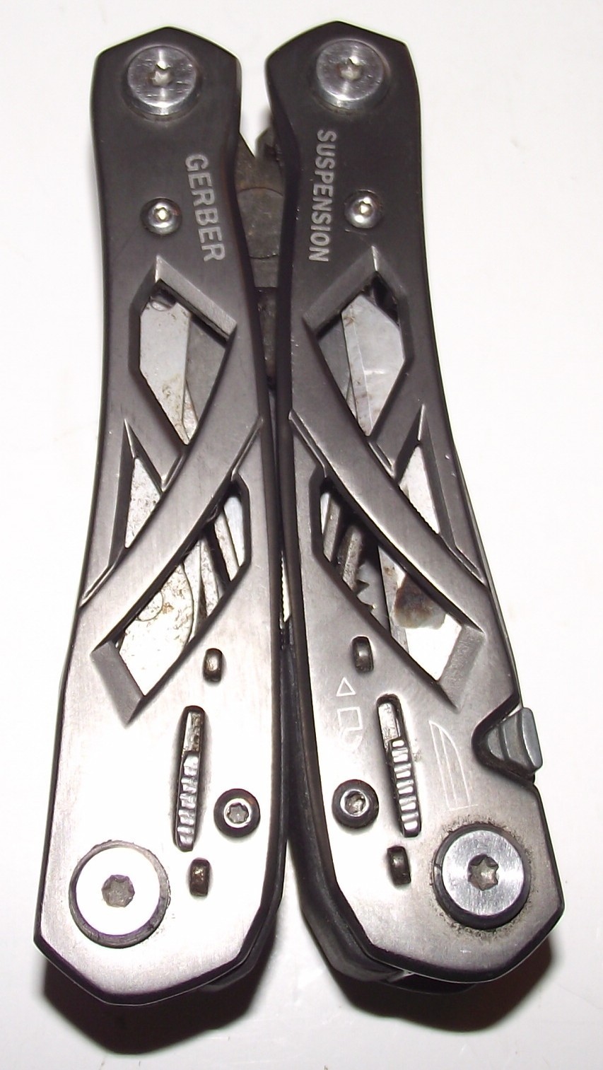 Gerber Suspension Stainless Steel Multi-Tool Knife Pliers in Great Condition