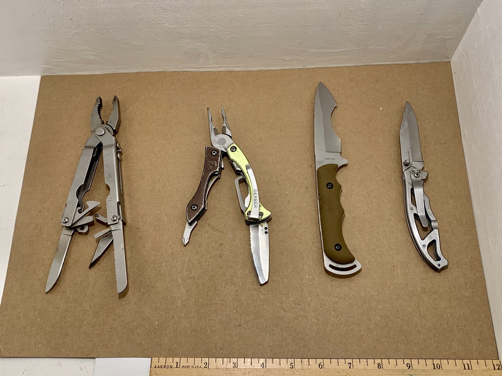 4 Gerber Knives: Blunt Nose MP400 Multi-Tool, Crucial, 7” Paraframe, 8” Fixed
