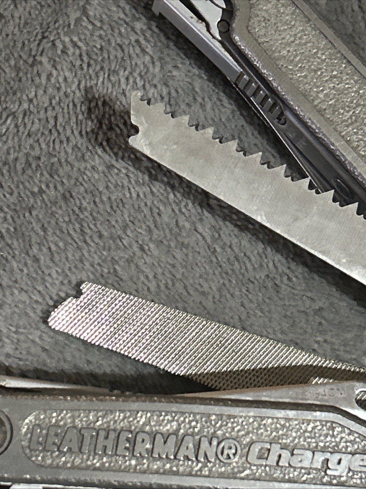 Leatherman Charge Multi-Tool w/ Sheath 7 Double Bits 154 CM Very Good Cond.