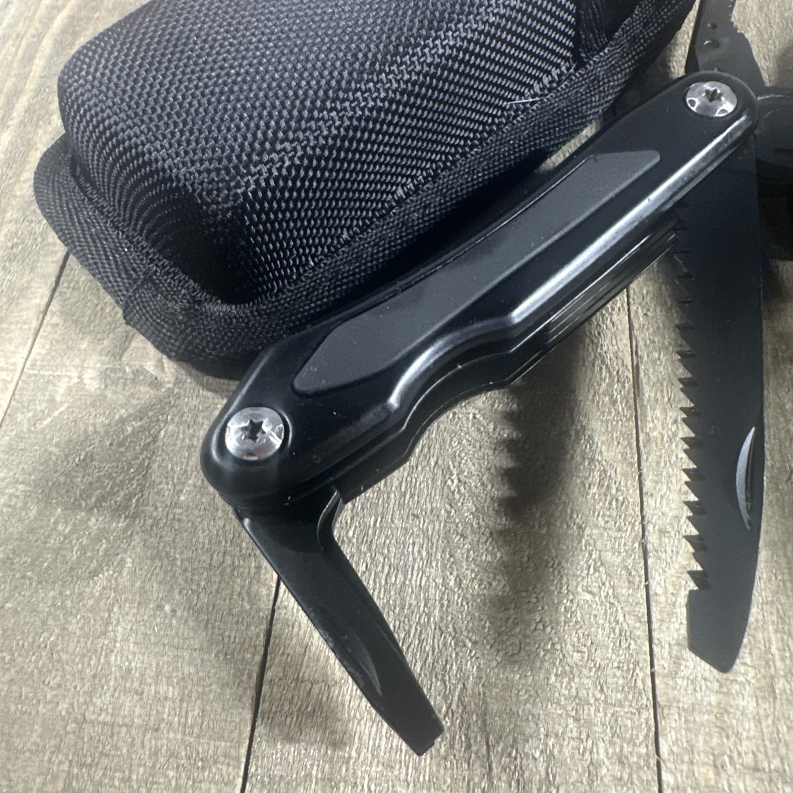 WURTH 11-in-1 Multi- Tool With Case Camping Outdoor Mint Condition. German Made