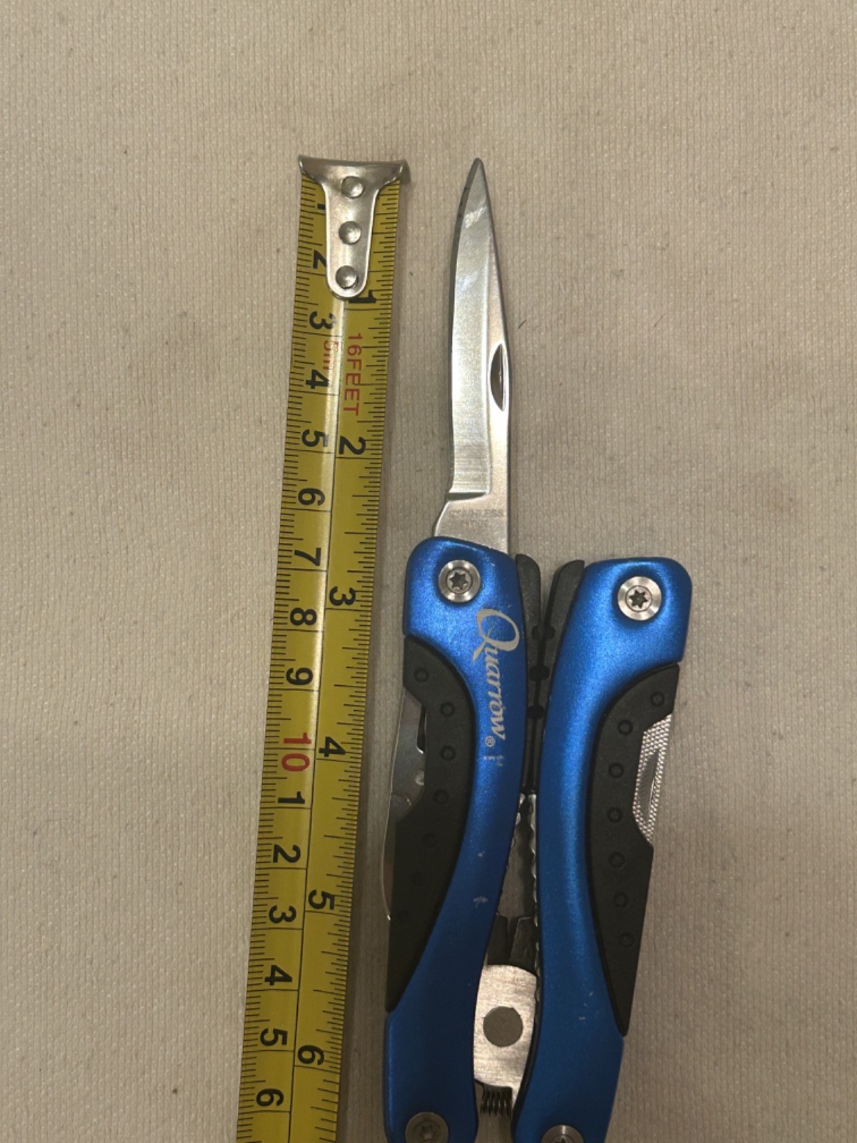 Quarrow Blue Multi-Tool 9 Tools Knife Pliers File Screwdrivers Leatherman