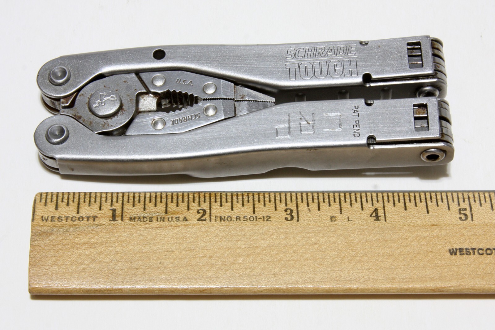 Multi-Tool Knife Needle Nose Pliers Schrade USA Tough Pat Pend Pre-Owned Vintage