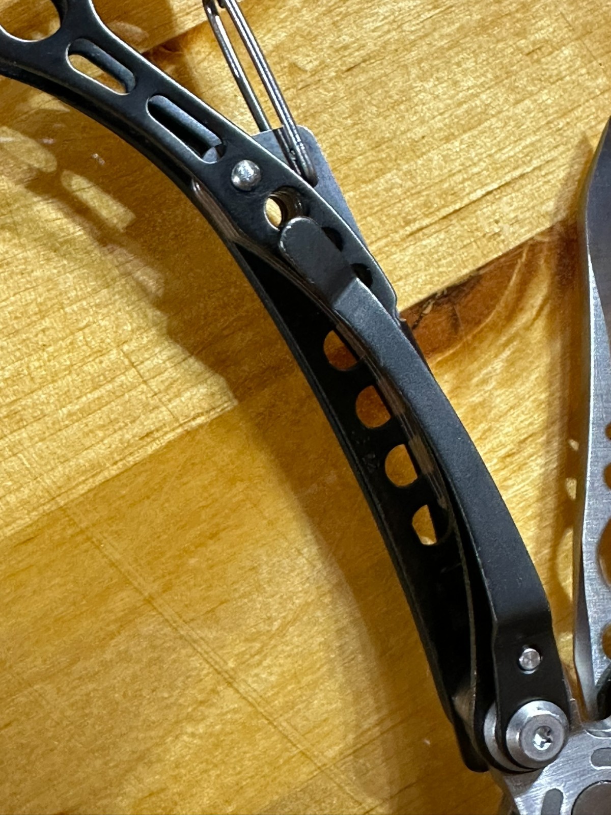 Leatherman Skeletool CX 7-in-1 Multi-Tool 154cm blade