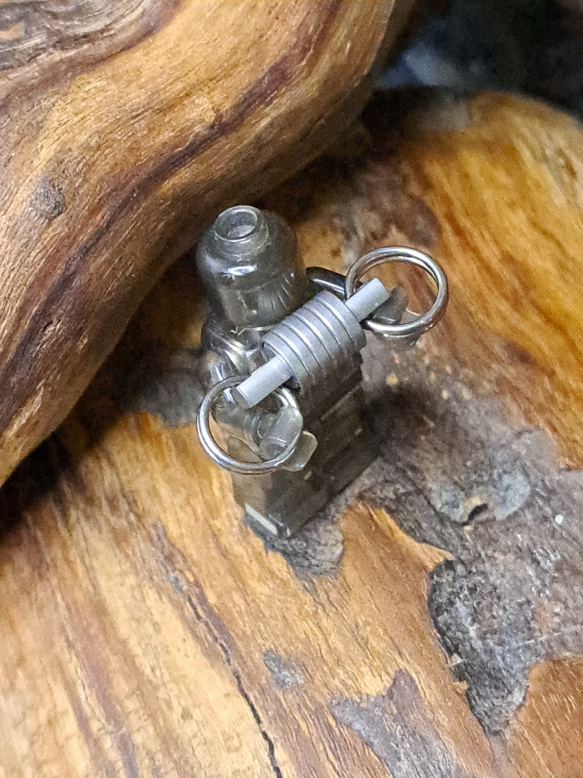Super Mini Titanium Swivel With 10mm Titanium Keyrings