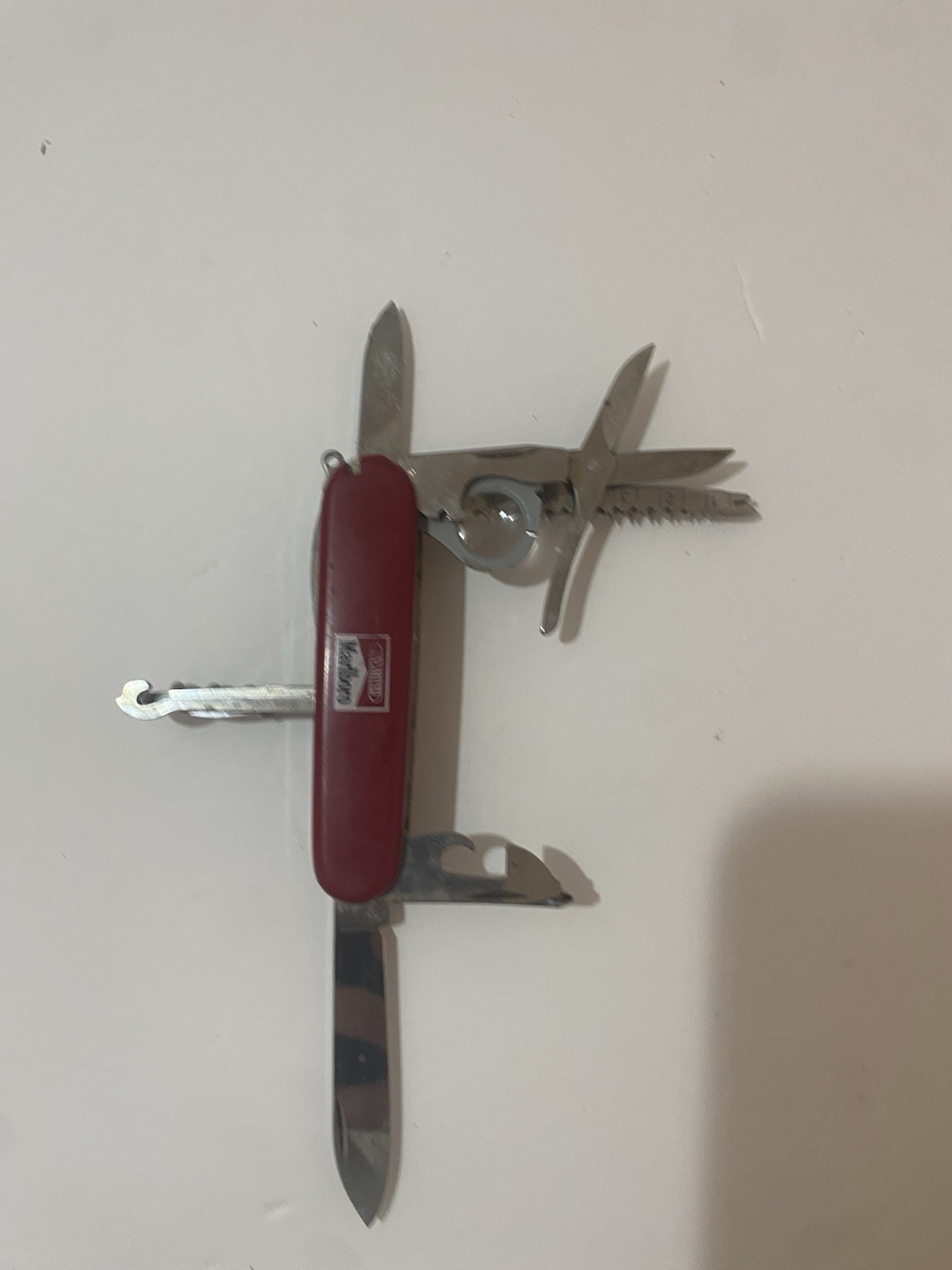 Vintage Victorinox Marlboro Unlimited SwissChamp (User Condition)