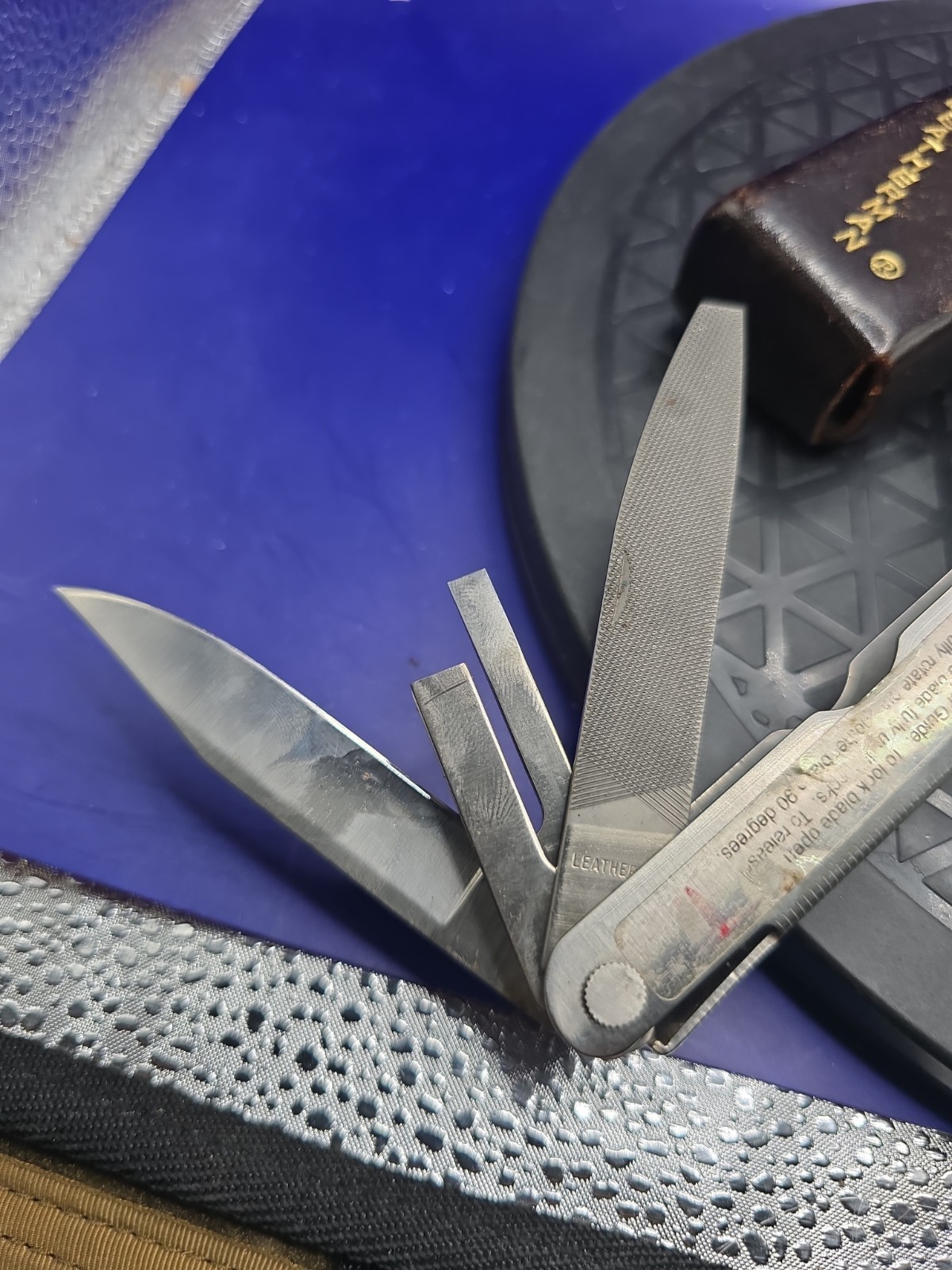 Vintage Leatherman multitool with original case Preowned