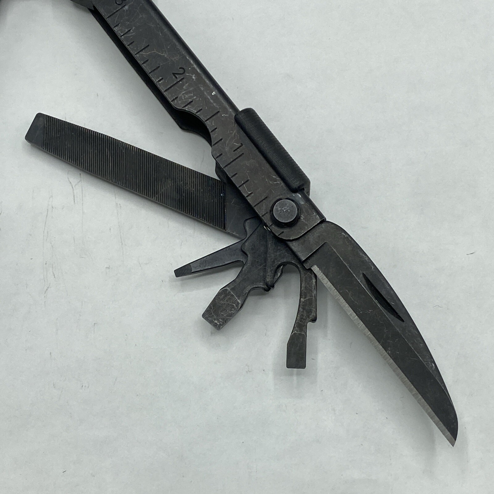 Gerber MP 600, Carbide Cutters, Needlenose – Black
