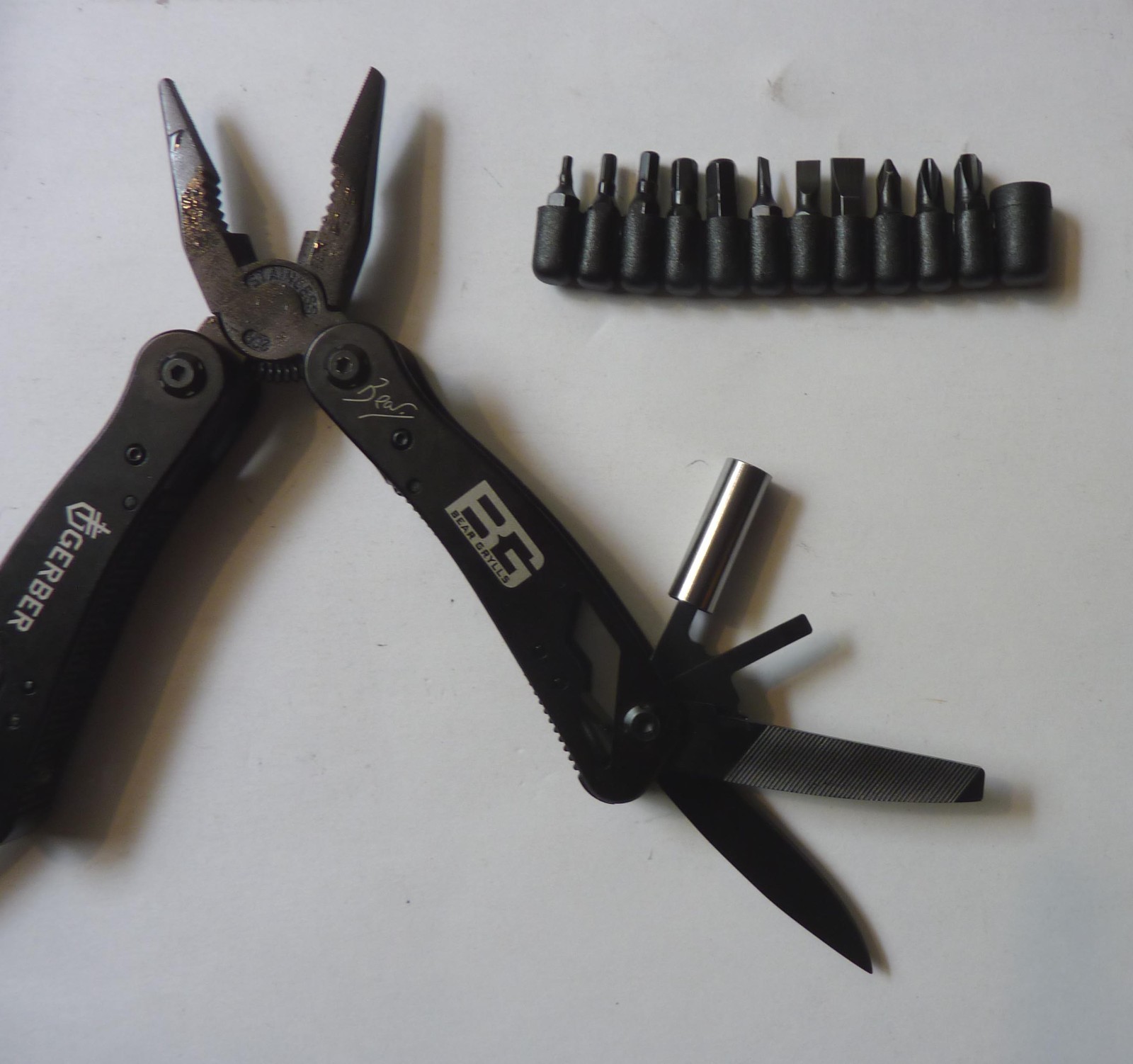 Gerber BG Bear Grylls 21 Multitool Plier Black