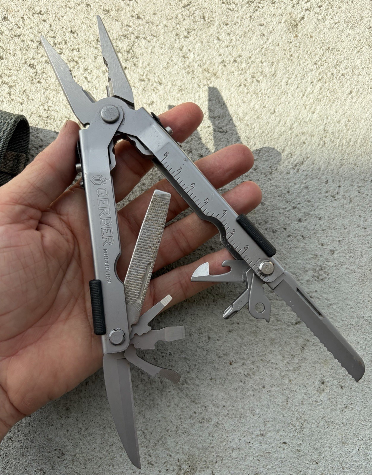 GERBER MP600 MULTI-PLIER TOOL MILITARY, HUNTERS SILVER W/ACU CASE/POUCH EXC.!