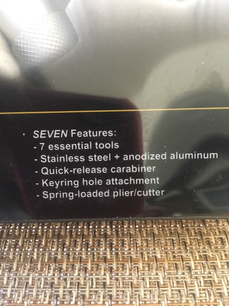 Multi Tool True Utility Pocket Set Seven With Angle Light