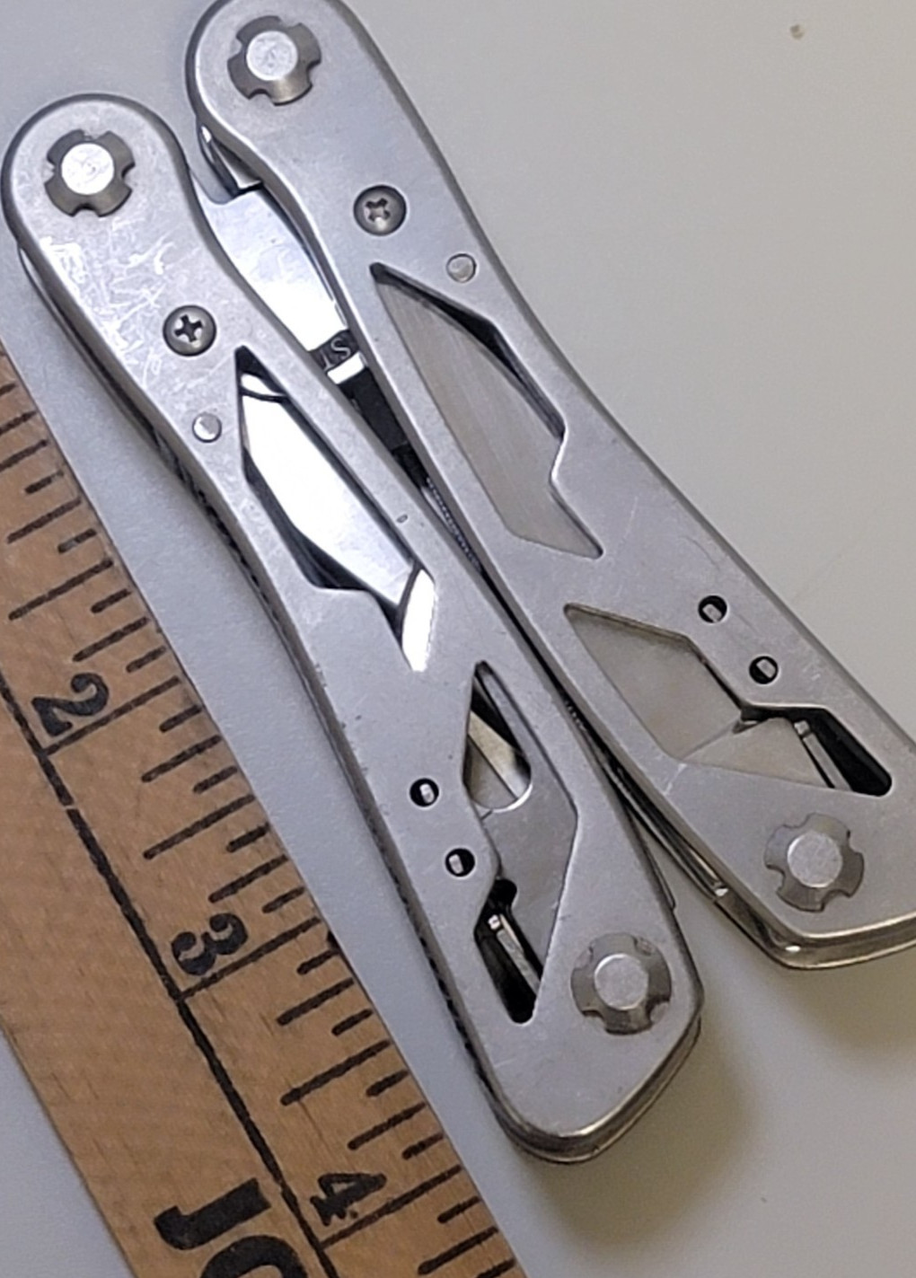 Stanley Multi Tool 2CR 12 in 1 Pocket Knife Pliers Saw Screwdriver File