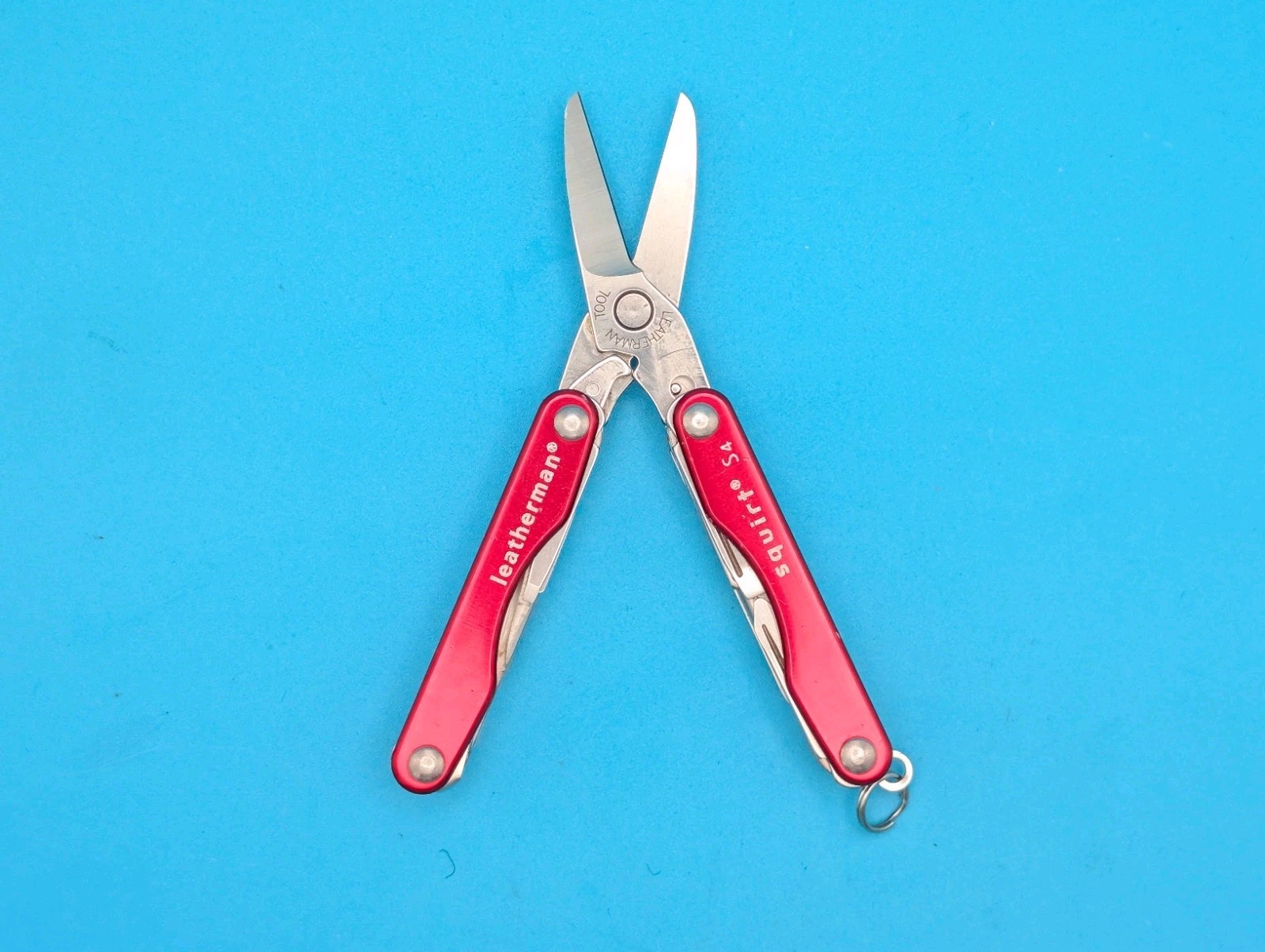 Leatherman Squirt S4 Multi-Tool, Key Ring, Retired, RED!