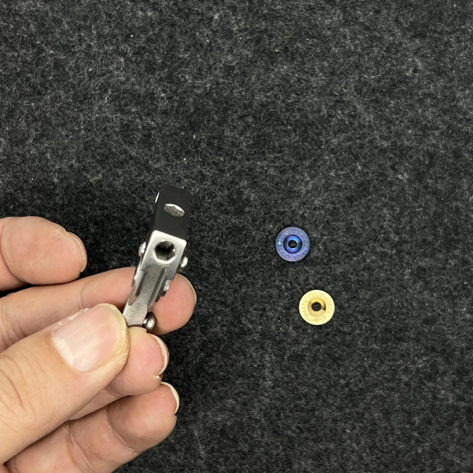 Carabiner Extension with Hammer 4mm Bit Driver For Leatherman Skeletool MOD DIY