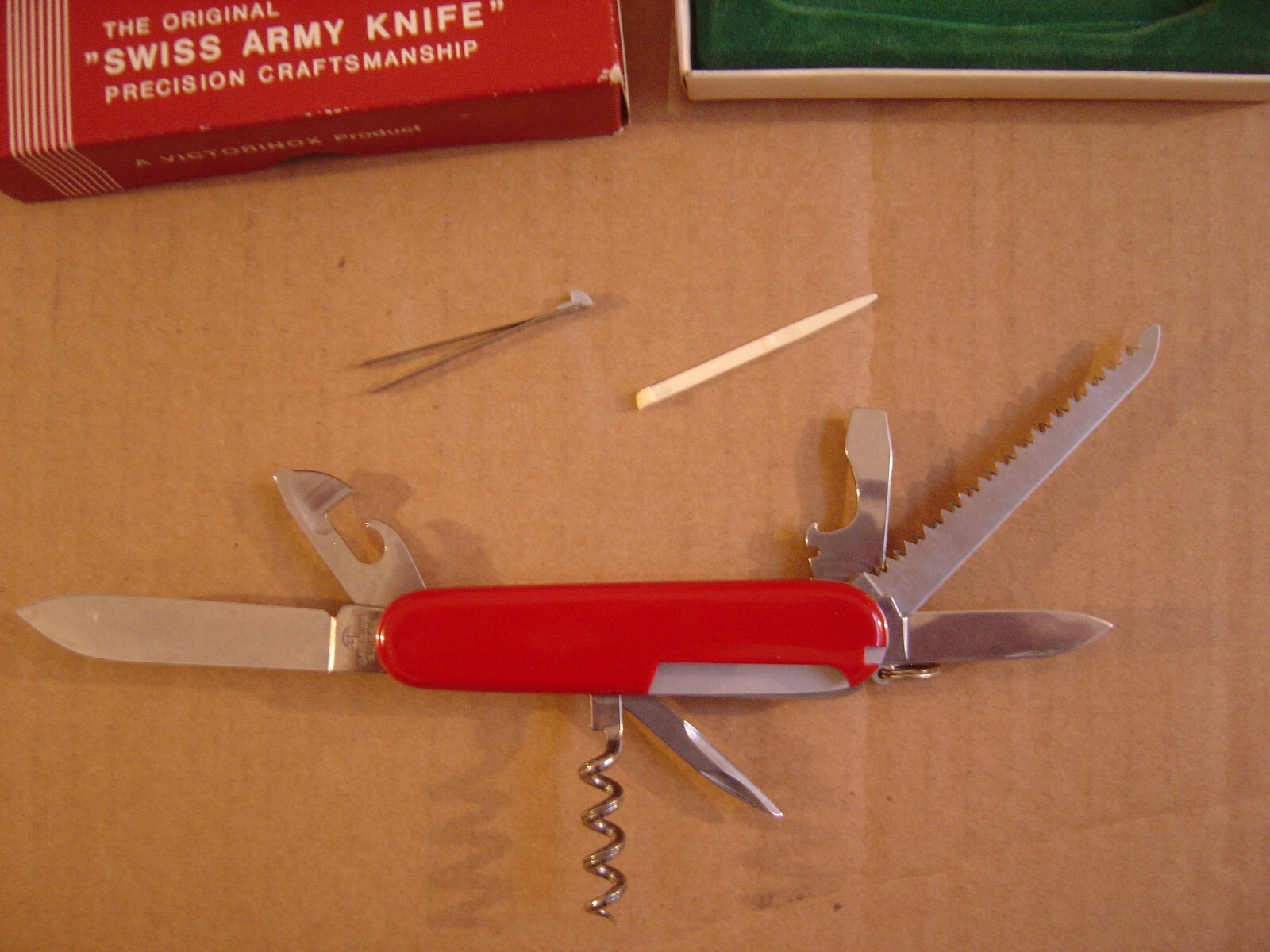Swiss Army Knife, Camper, Victorinox with original box