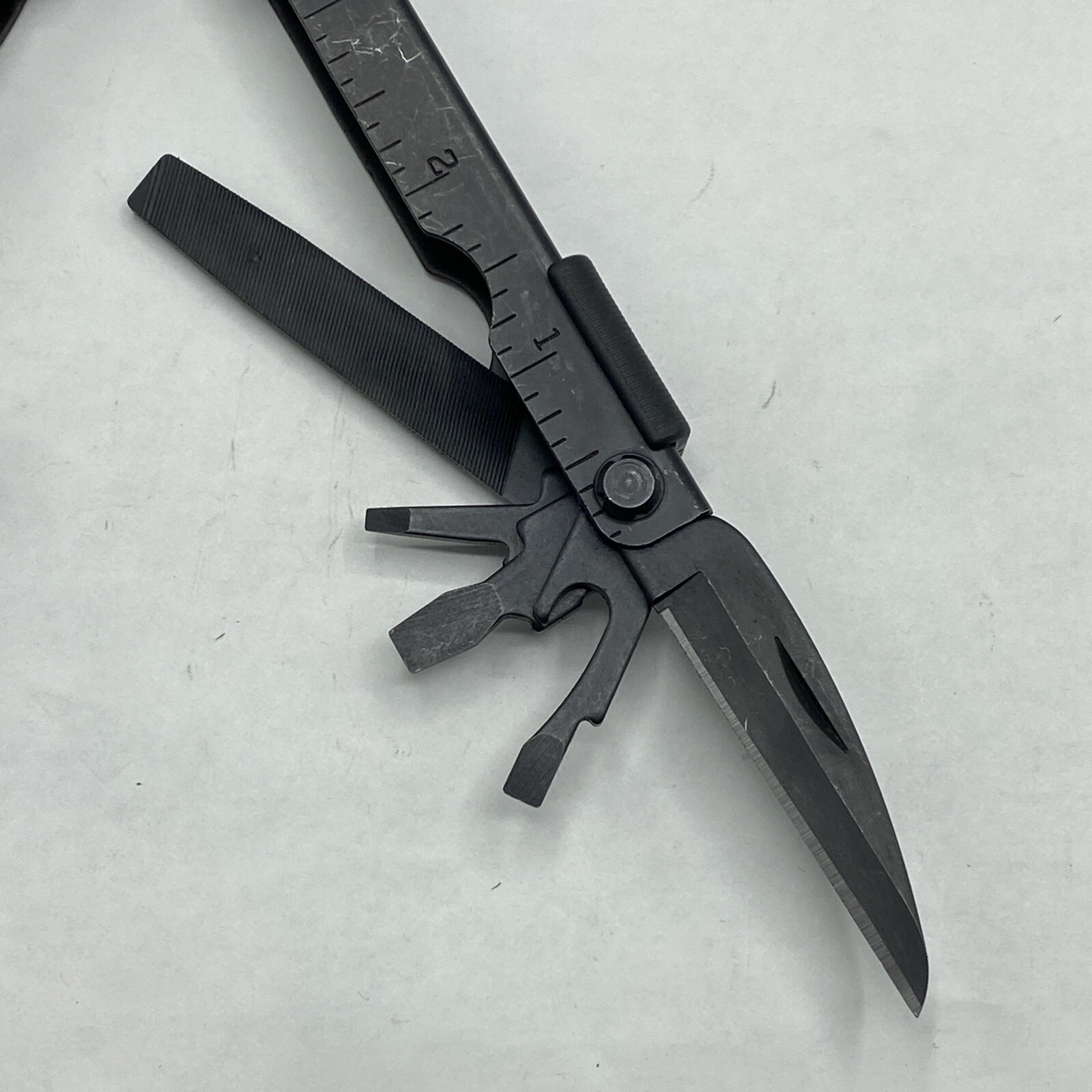 Gerber MP 600, Carbide Cutters, Needlenose – Black