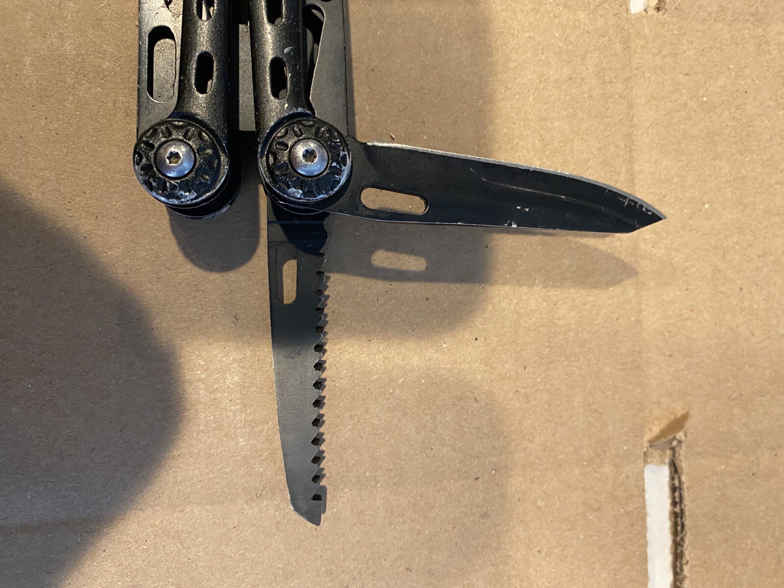 TG multi tool with caribiner