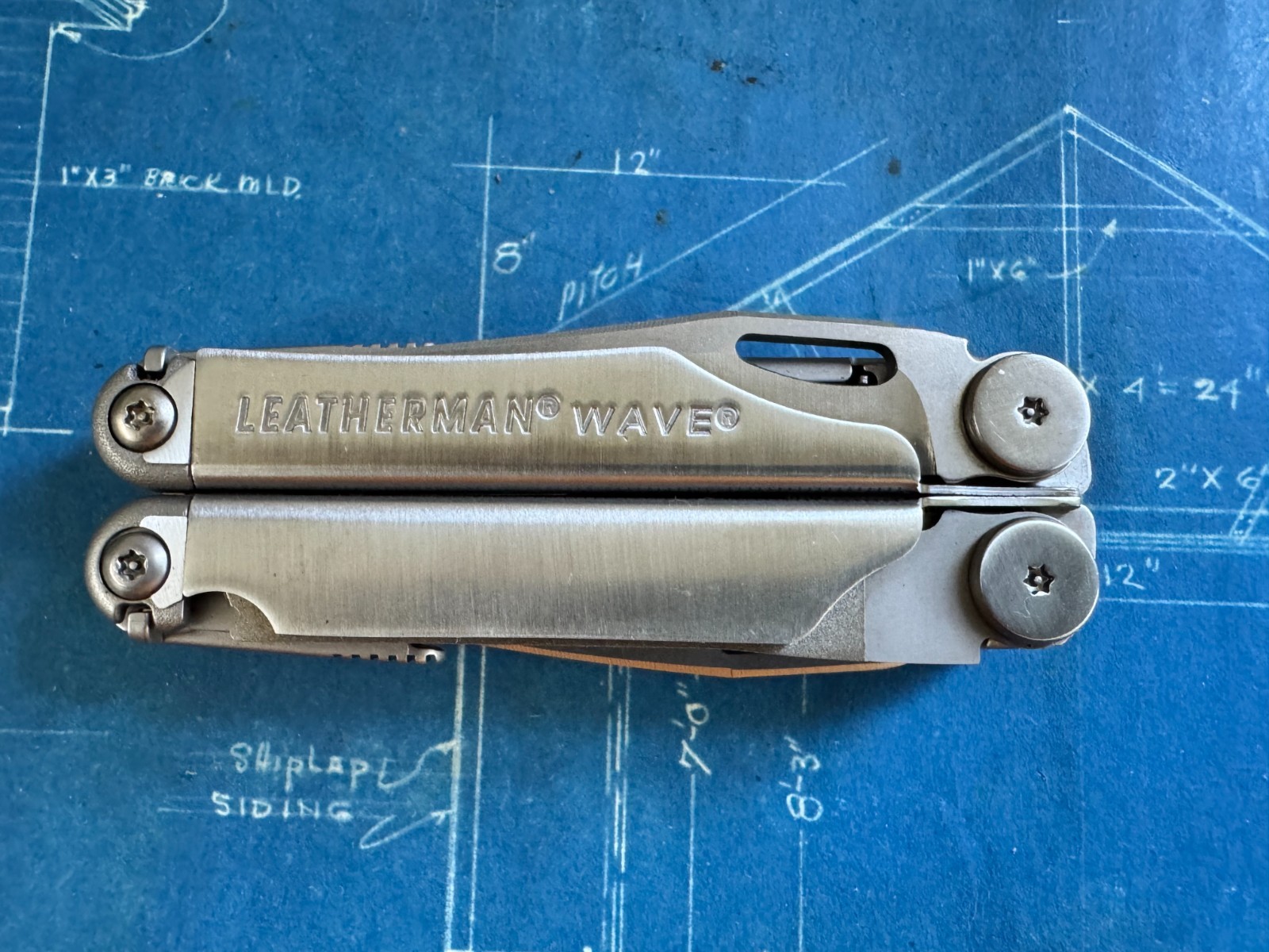 MULTI TOOL LEATHERMAN WAVE 0806 AUGUST 2006 SHEATH KNIFE SCREWDRIVER BLADE