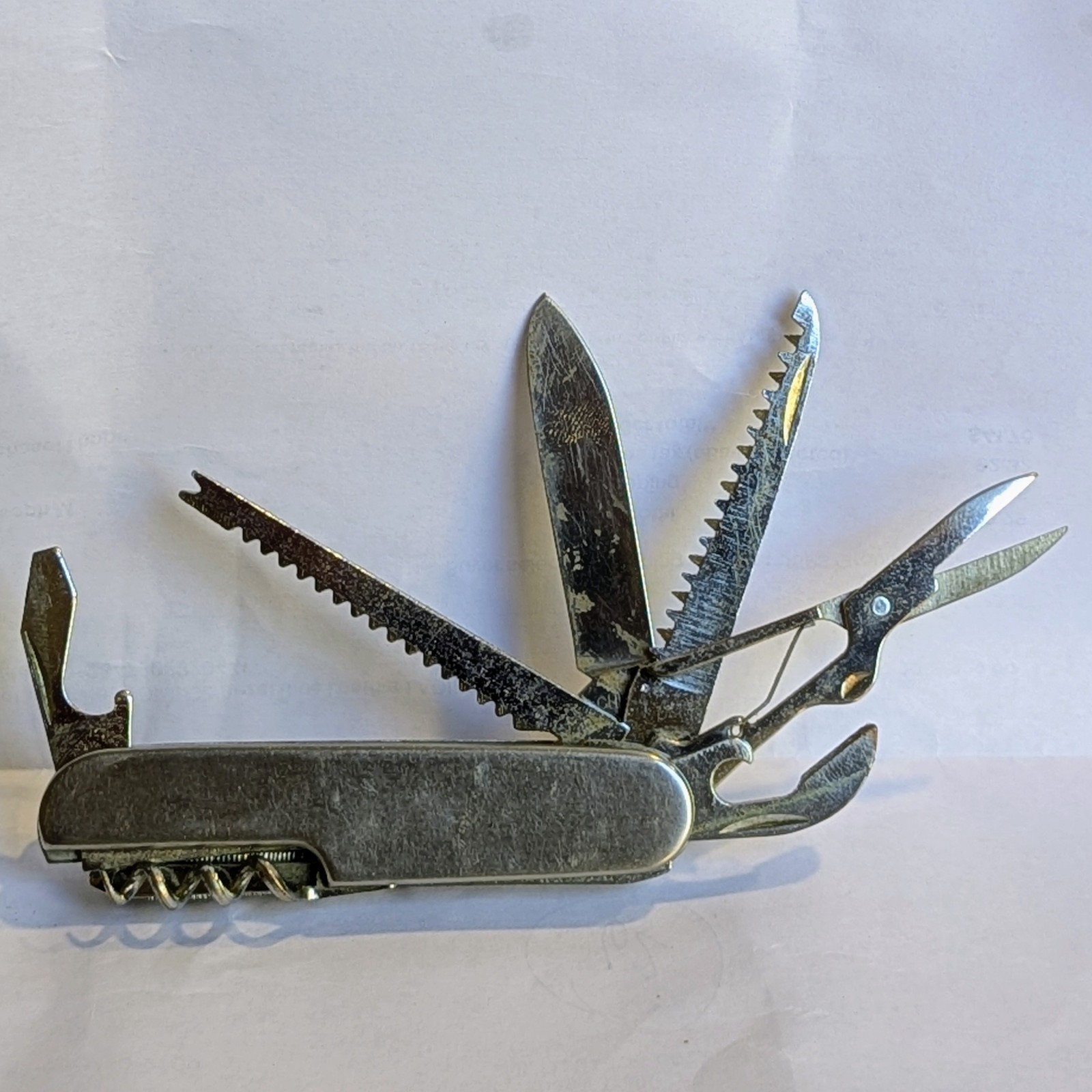 14-Function Multifunction Stainless Steel Pocket Knife with 11 Flip-out Tools