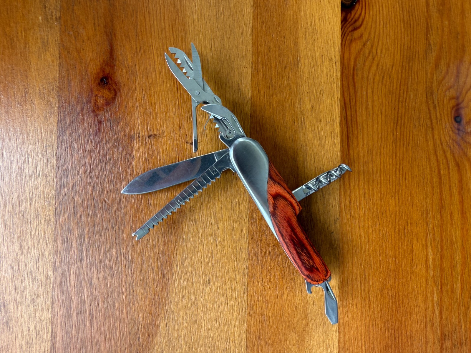 Multitool 14 Uses Pocket Knife With Nylon Sheath Good Quality Multiuse – Spain