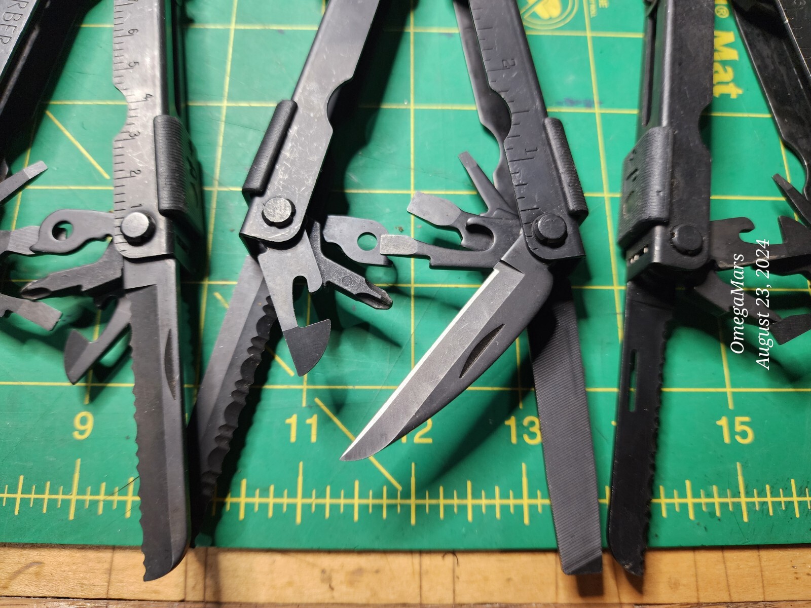 Gerber black MP 600 x1(ONE) per. Multi-Plier 600 Excellent, W/ Sheath, READ