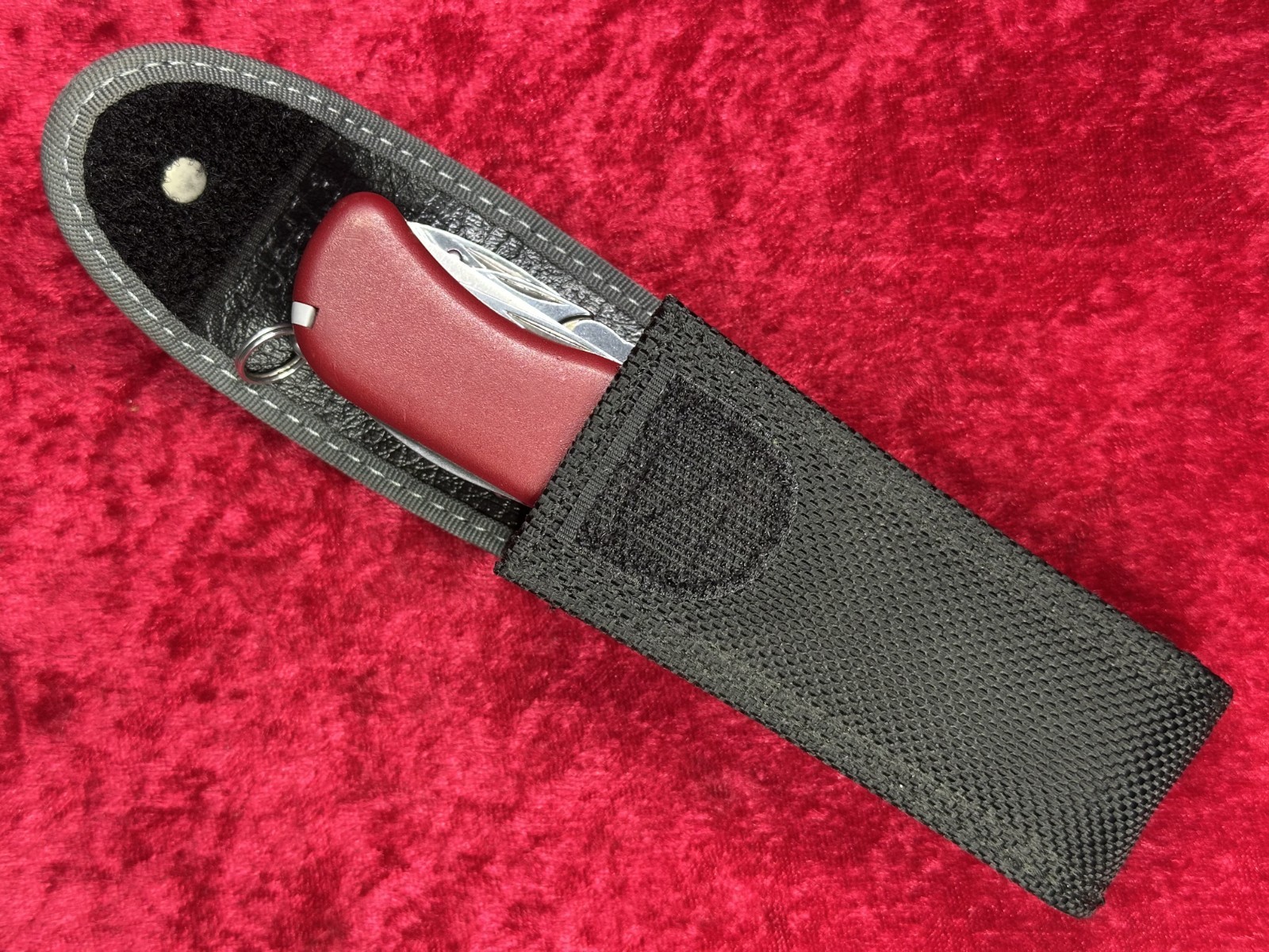 Victorinox Tradesman Red Large Swiss Army Knife 111mm 12 Tool w/Sheath (622)