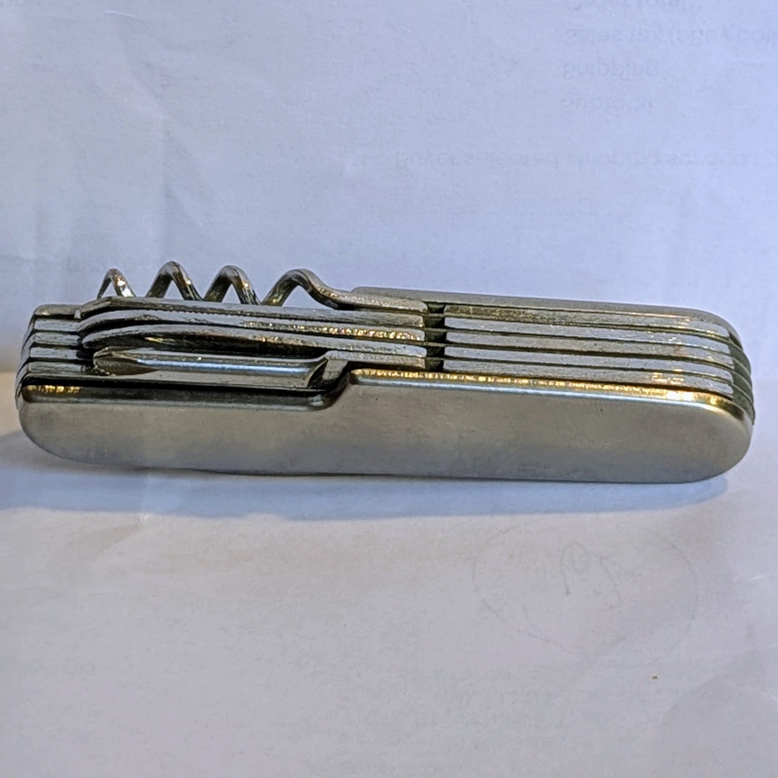 14-Function Multifunction Stainless Steel Pocket Knife with 11 Flip-out Tools