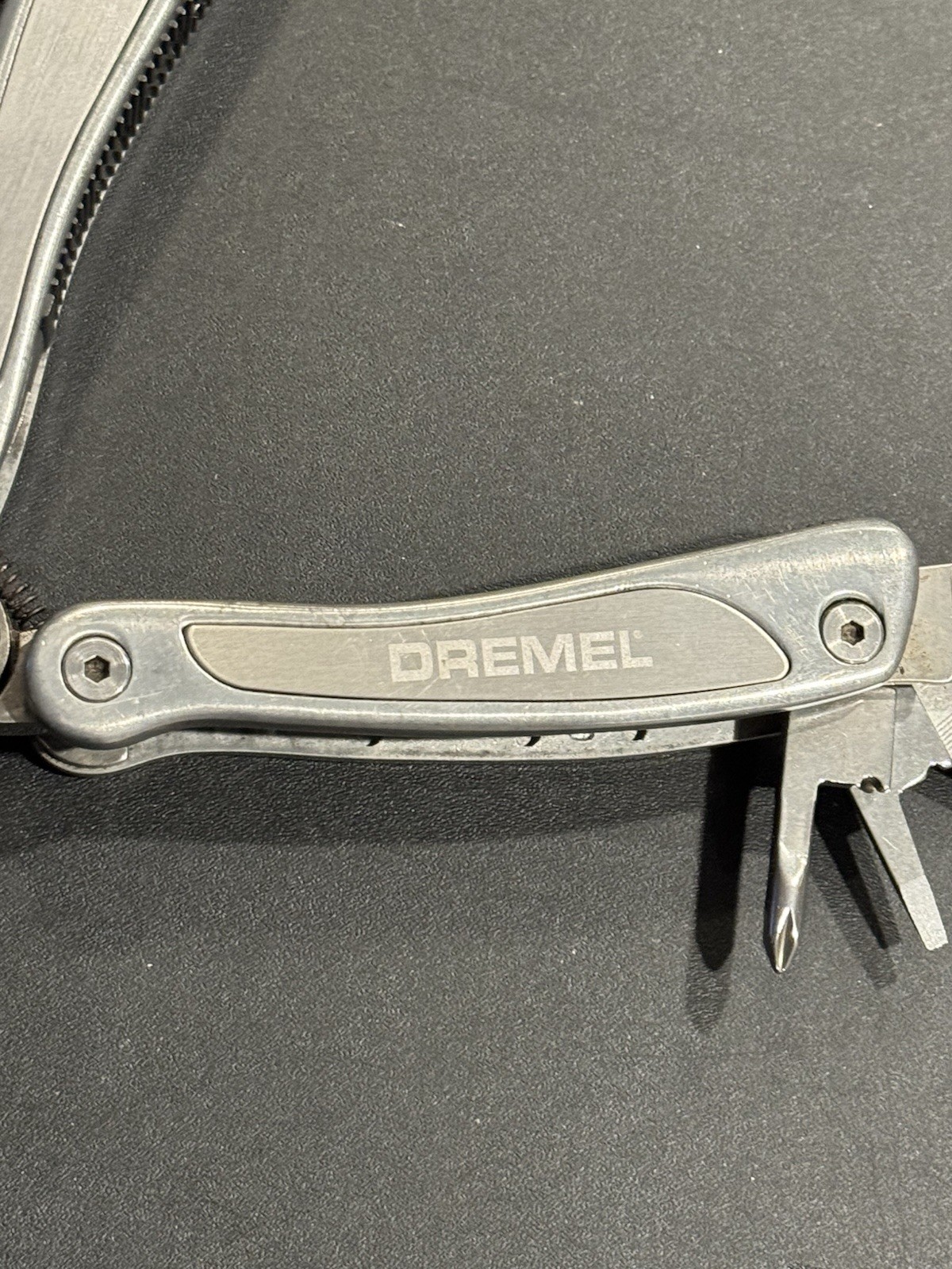 DREMEL MULTI-PLIERS TOOL Stainless Steel. Nice Condition Rare Find!