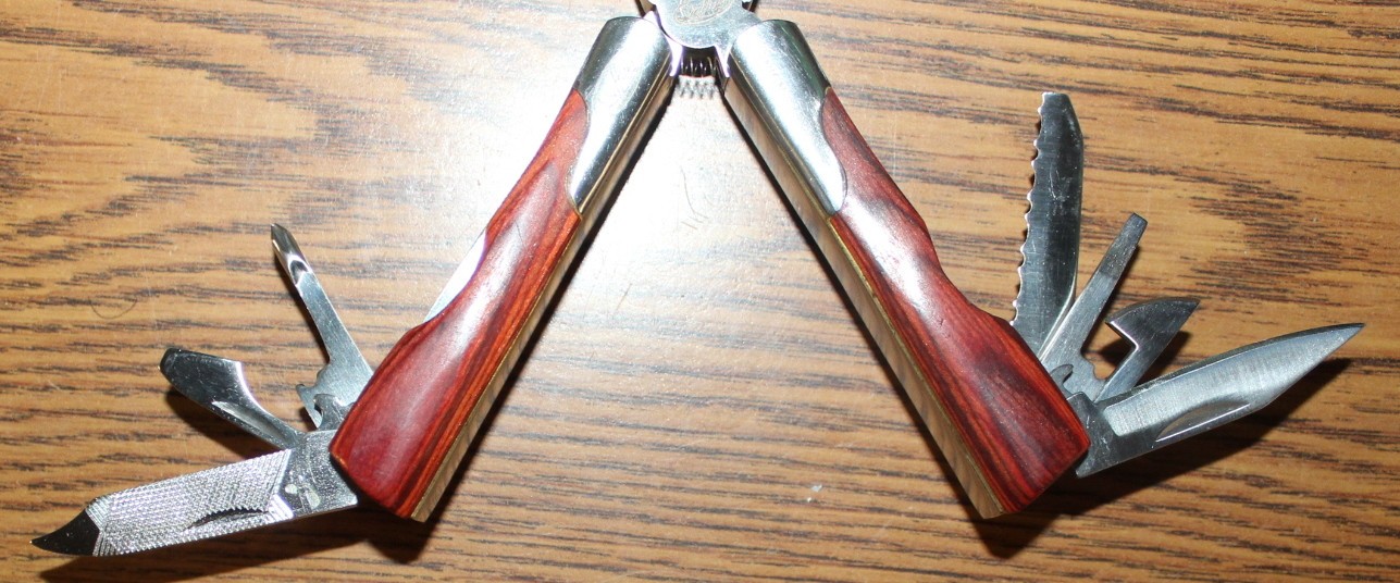 Sheffield 9 In 1 Wood Grain Handle Multi Tool Knife 9 In 1 Made By Sheffield