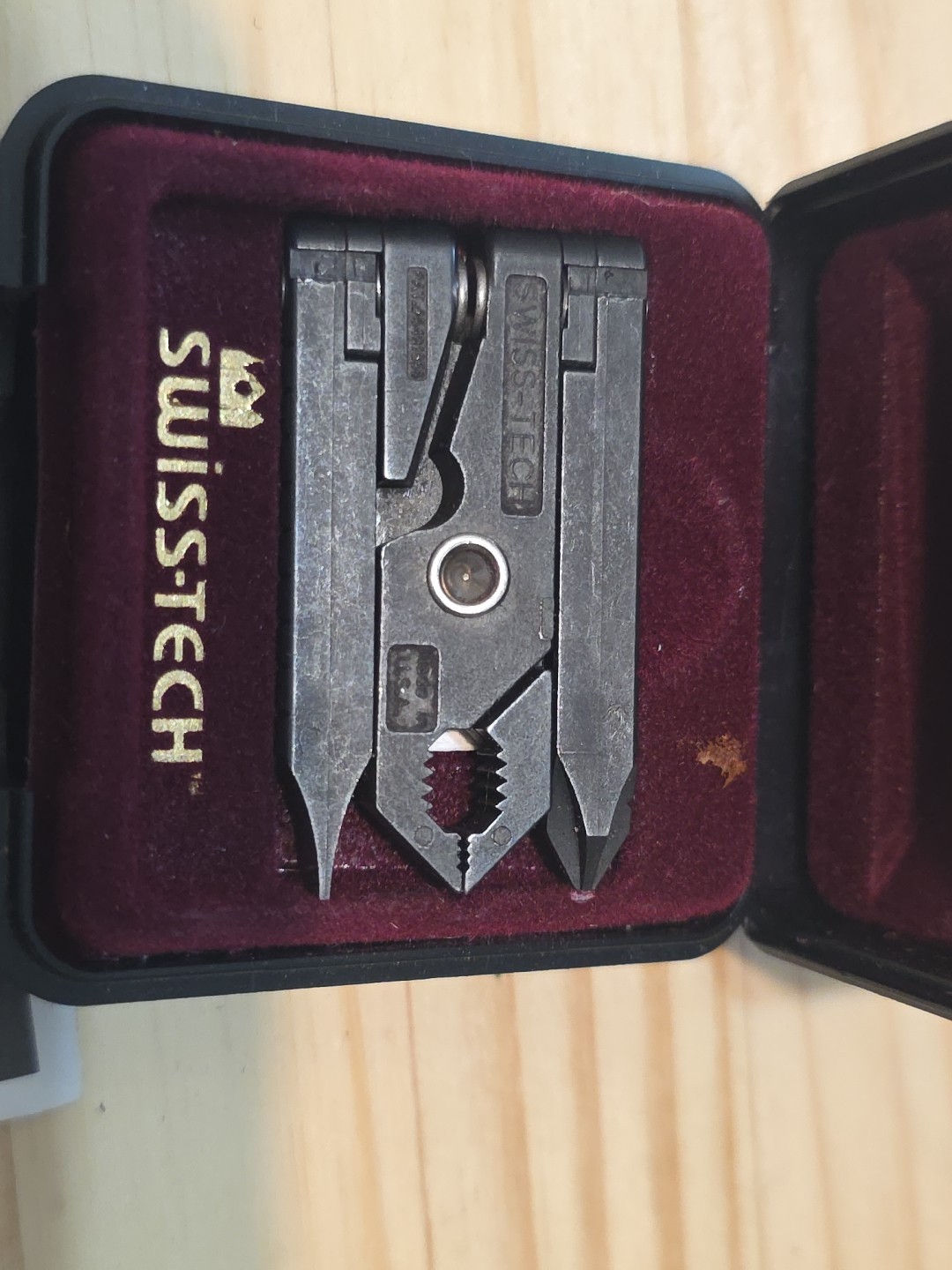 Swiss-Tech Micro Tool Tech The Original Self-Locking Key Ring Tool