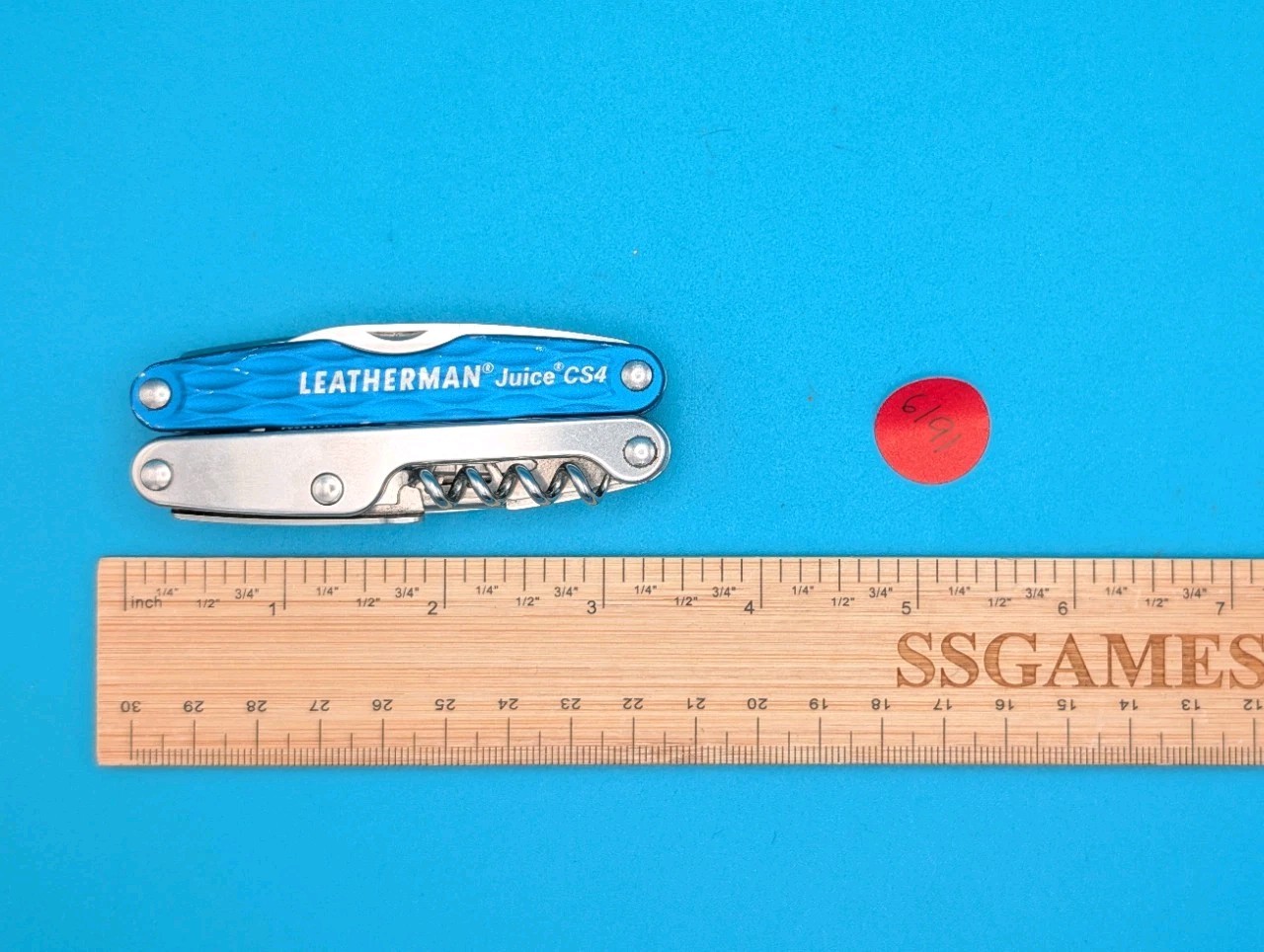 Leatherman Juice CS4 Multi Tool! Retired! COLUMBIA BLUE!