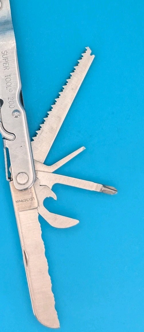Vintage LEATHERMAN Super TOOL 200 Multi Tool! 07/03 Date Stamp!