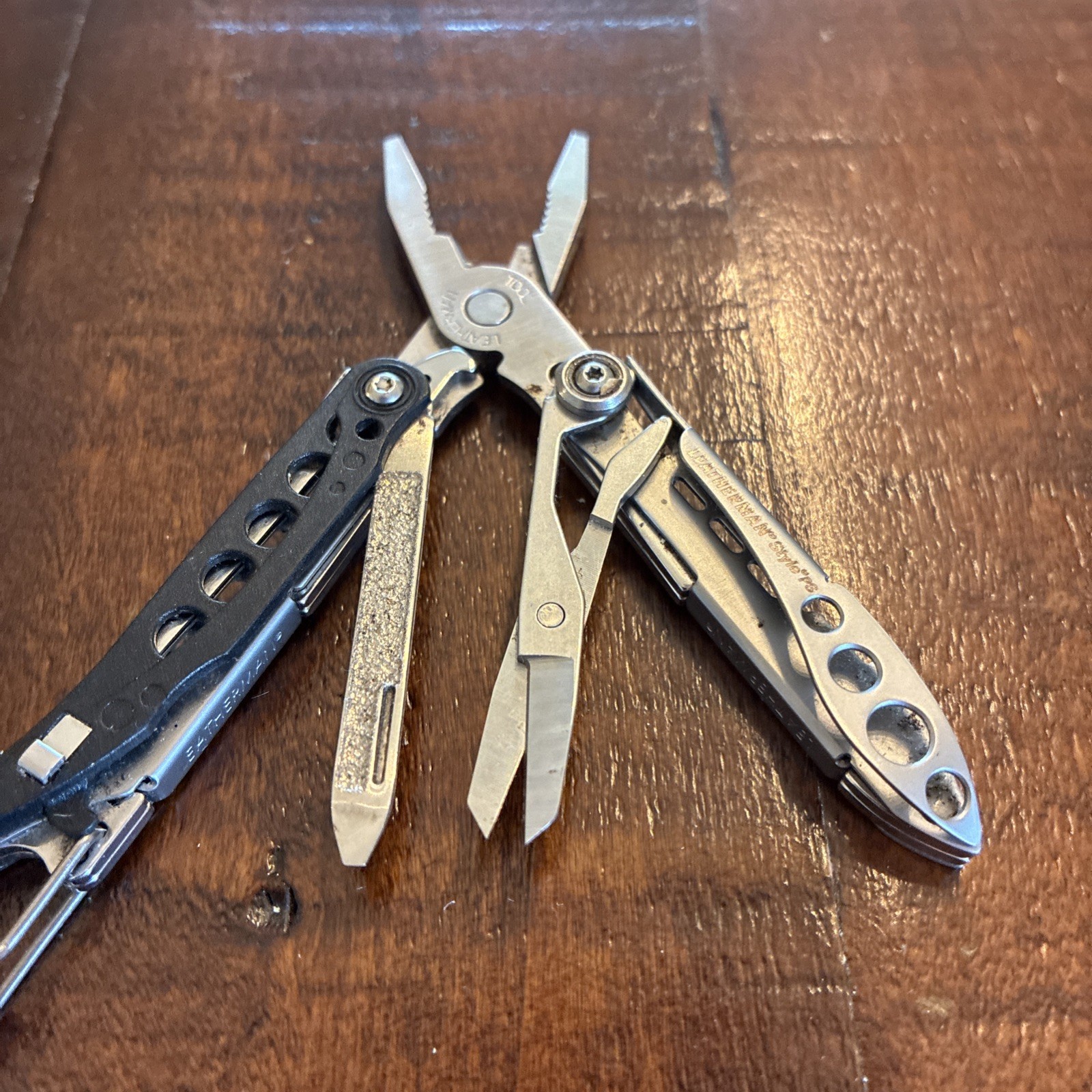 Leatherman Style PS Black Mini Multi-Tool Keychain Stainless – Excellent