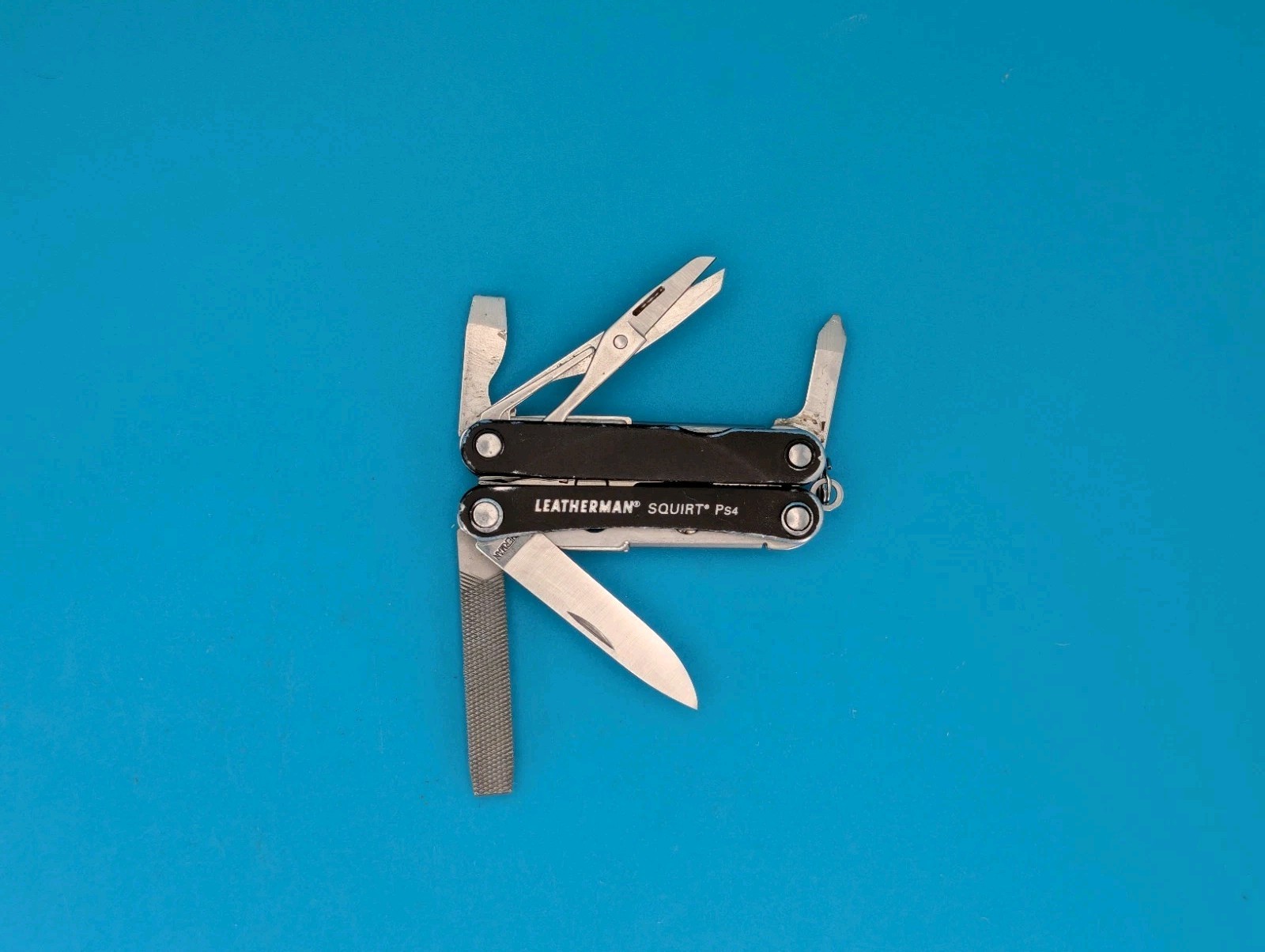 Leatherman SQUIRT PS4 Multi-Tool With Pliers Scissors Knife BLACK!