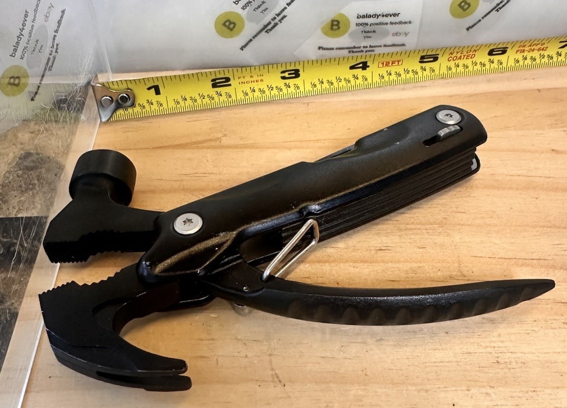 “Best Dad Ever” Branded 12 In 1 Multitool