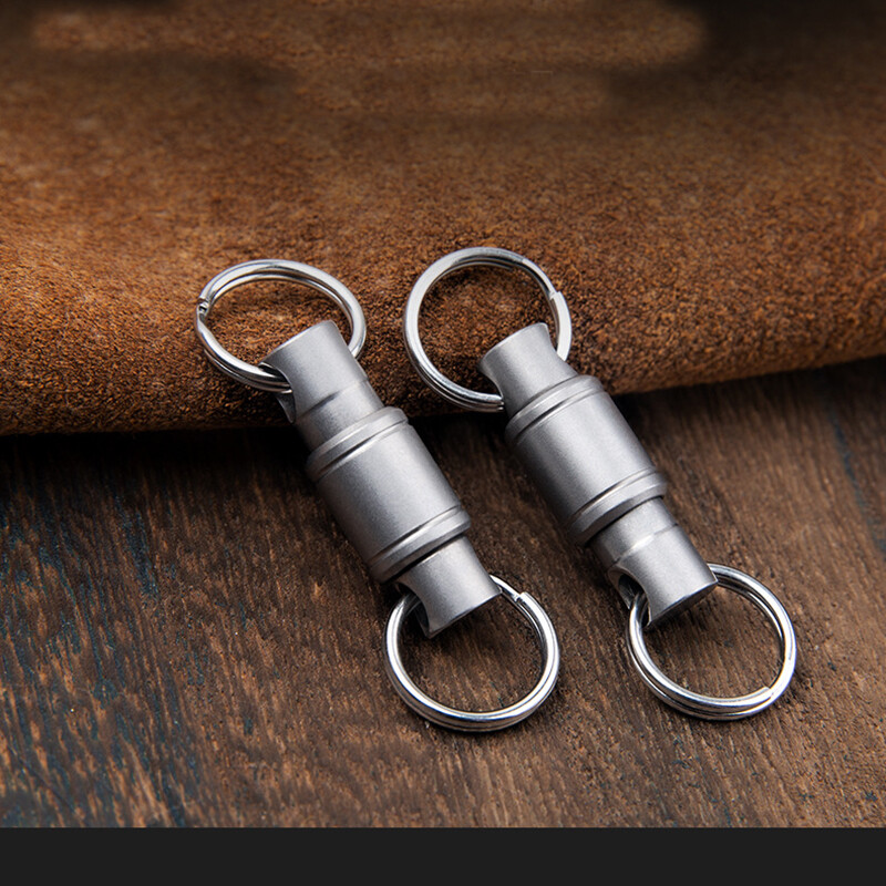 Titanium Alloy 360 Degree Quick Release Hanging Buckle Elastic Keychain Key Ring