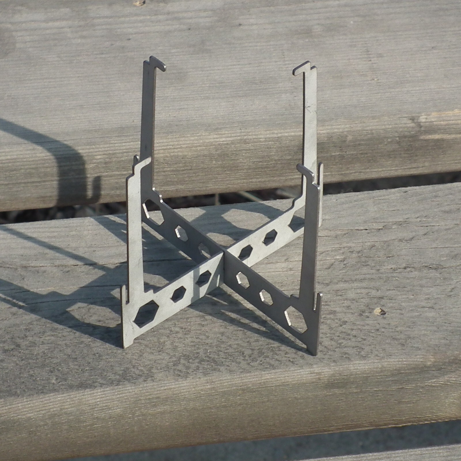 STAINLESS STEEL ALCOHOL STOVE HOLDER CROSS STAND RACK SHELF CAMPING OUTDOOR UL