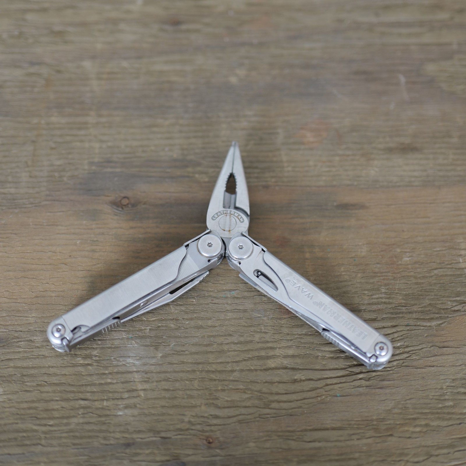 Leatherman Wave Multi-Tool Stainless Steel Pliers Pocket Knife Multitool Used