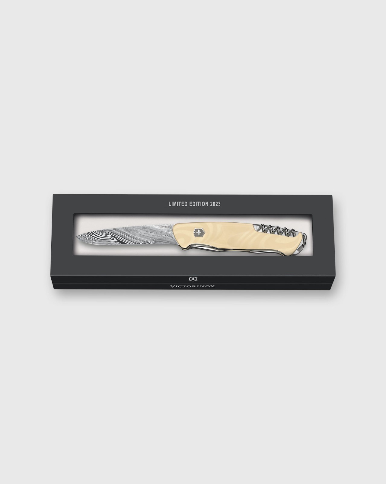 VICTORINOX RANGER 55 DAMAST 2022 Limited Edition Swiss Army Knife (0.9561.J23)