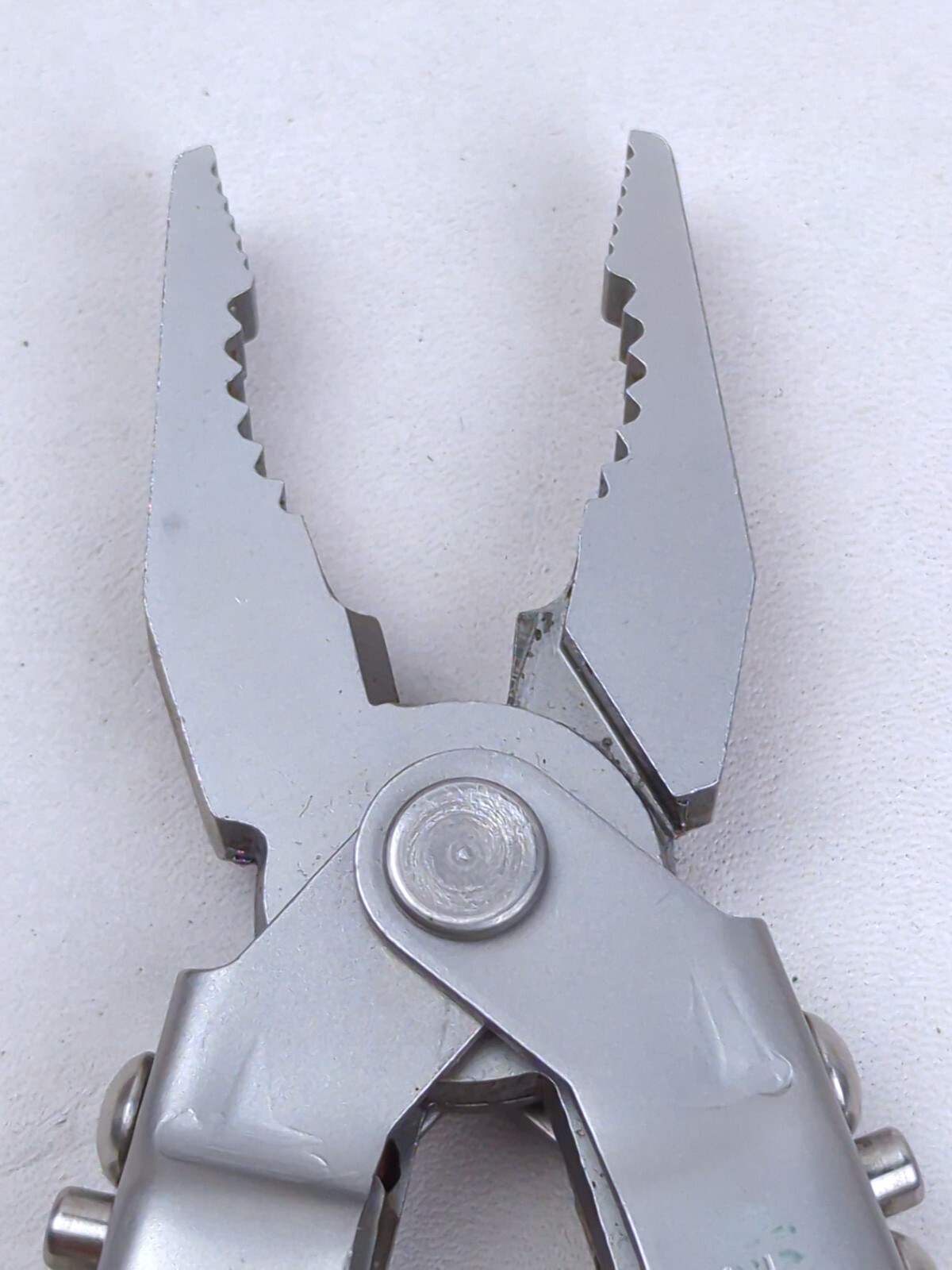Vintage GERBER Blunt Nose Plier w/ LEATHER Sheath, 9-way Multi-Tool, EDC, USA